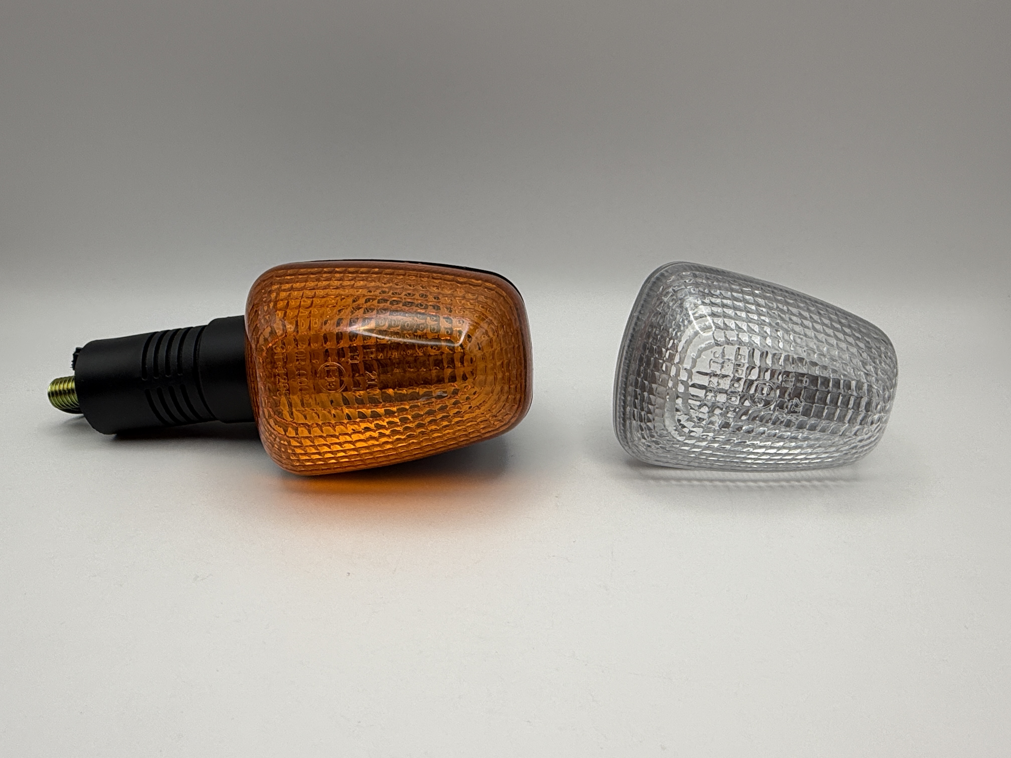 Hendler Indicator Suzuki GSXR750W/600, TL1000, SV650 Rear Right (Amber & Clear)
