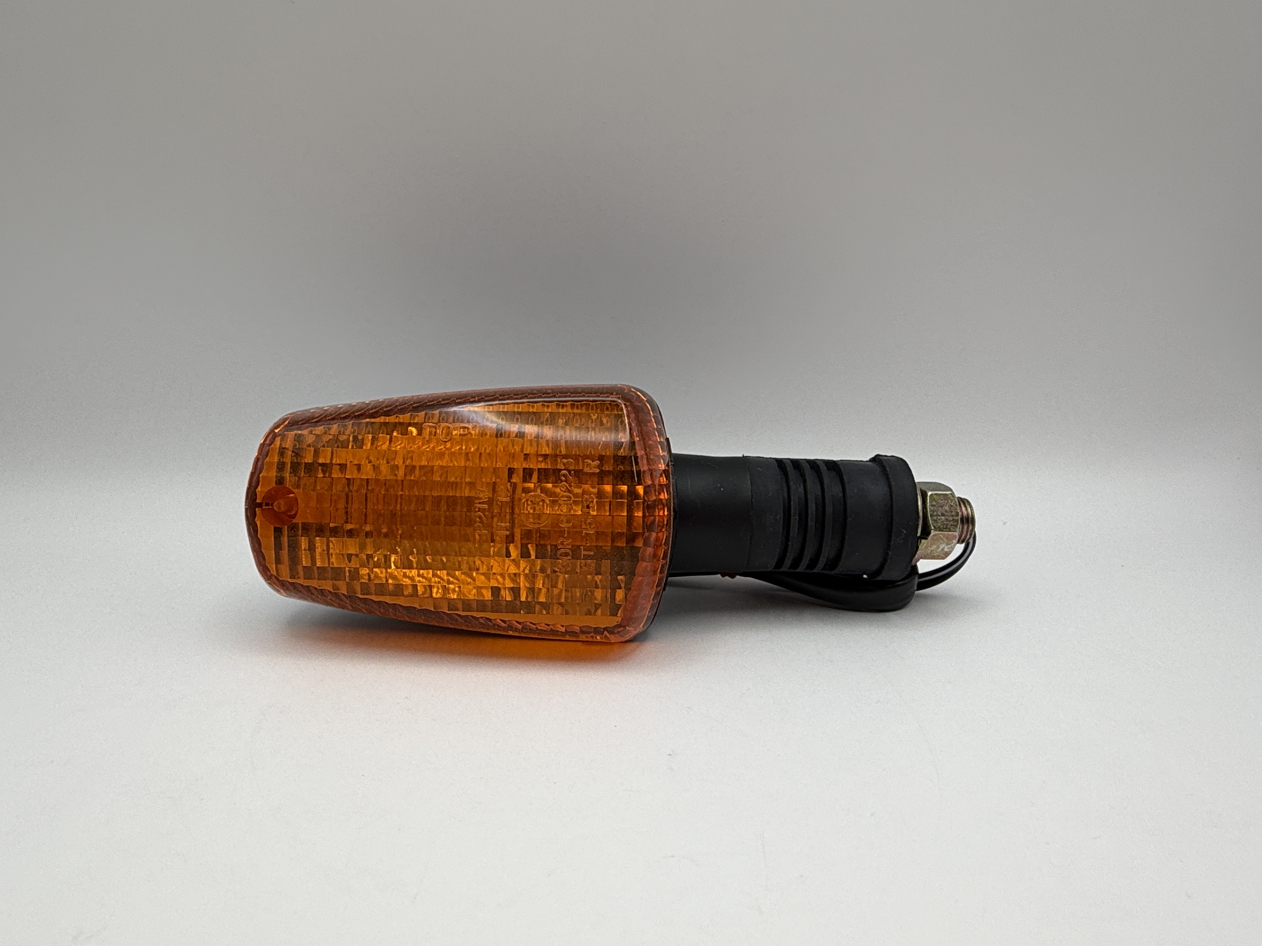 Hendler Indicator Yamaha YPVS,FZR,FJ,TDM850. F/R & R/L Short Stem (Stem 55mm)
