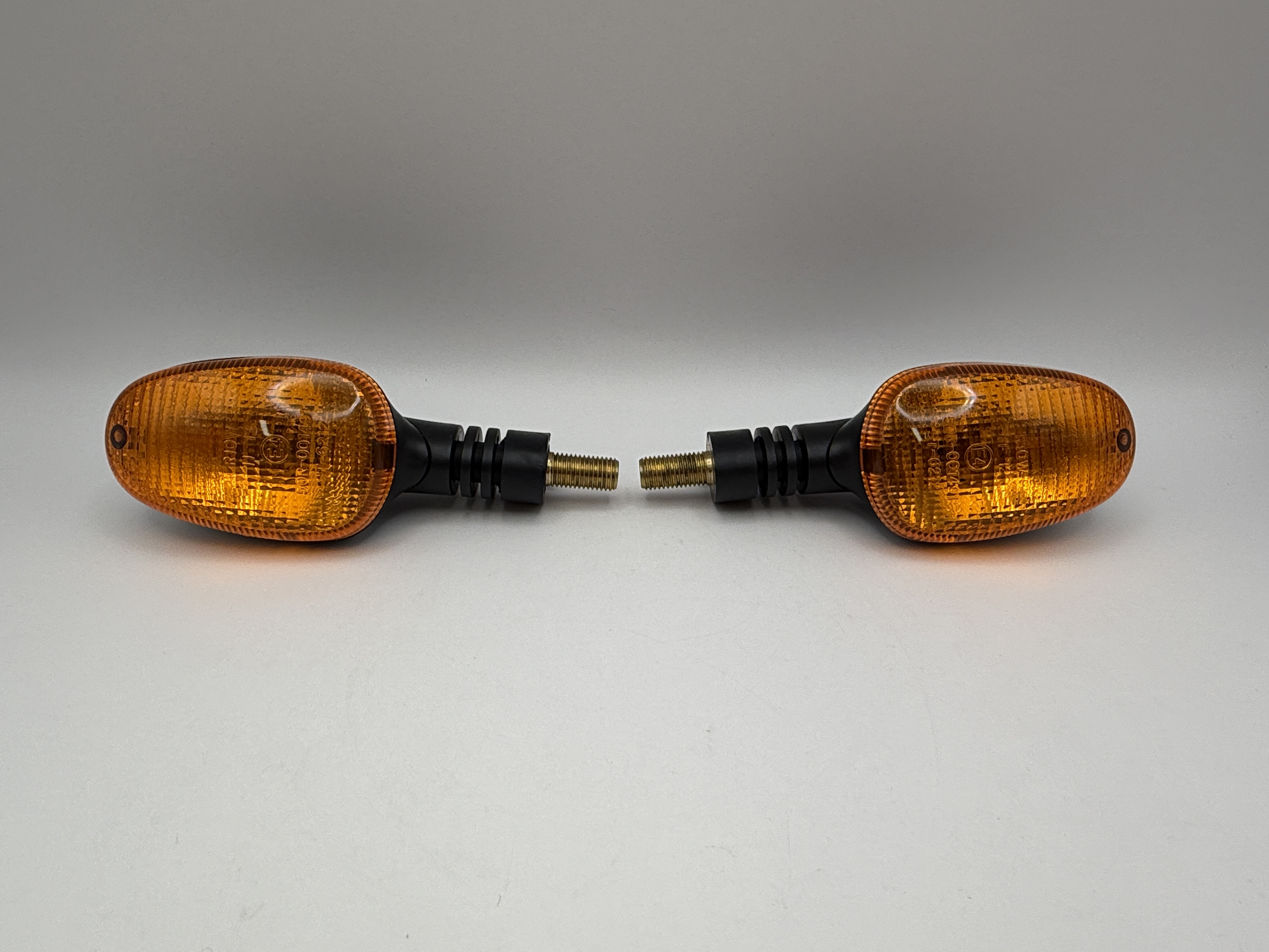 Hendler Indicator Triumph Models Left & Right (Amber)