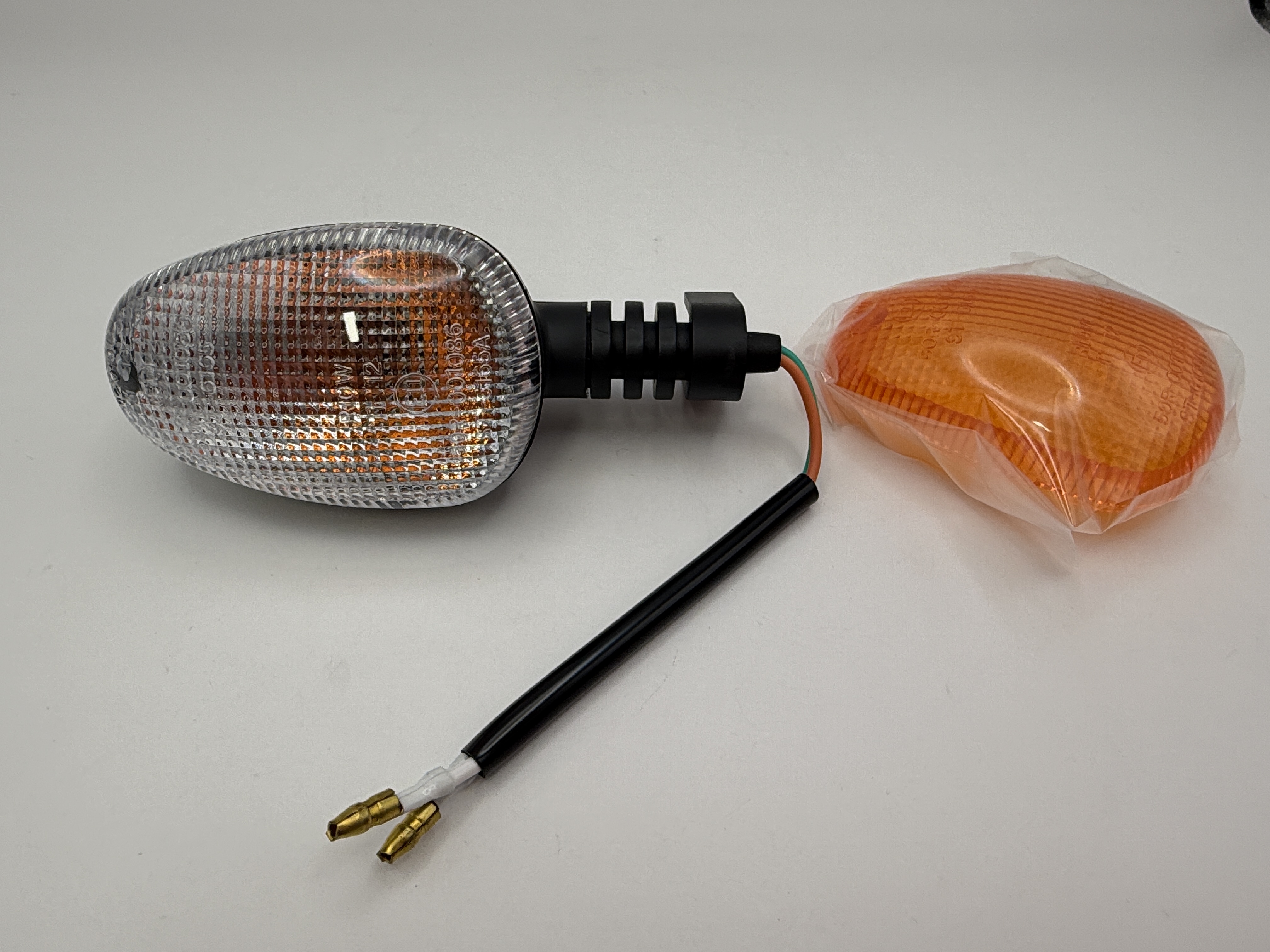 Hendler Indicator Triumph Daytona 600,650,675 Front Left & Rear Right (Amber & Clear)