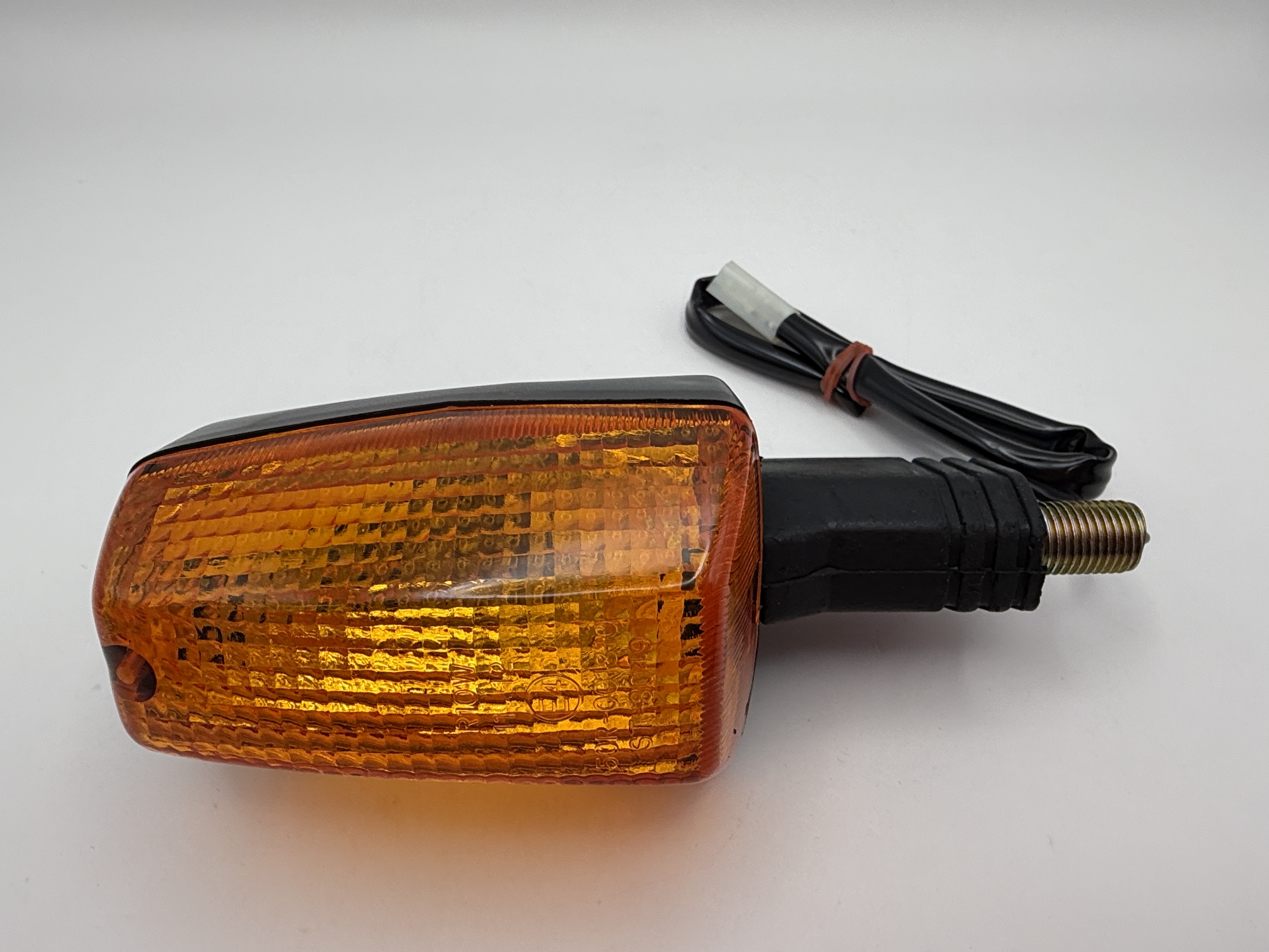 Hendler Indicator Triumph 91-95, Yamaha YBR125 05-06 (3D9) Short Stem (Amber) (Stem 45mm)