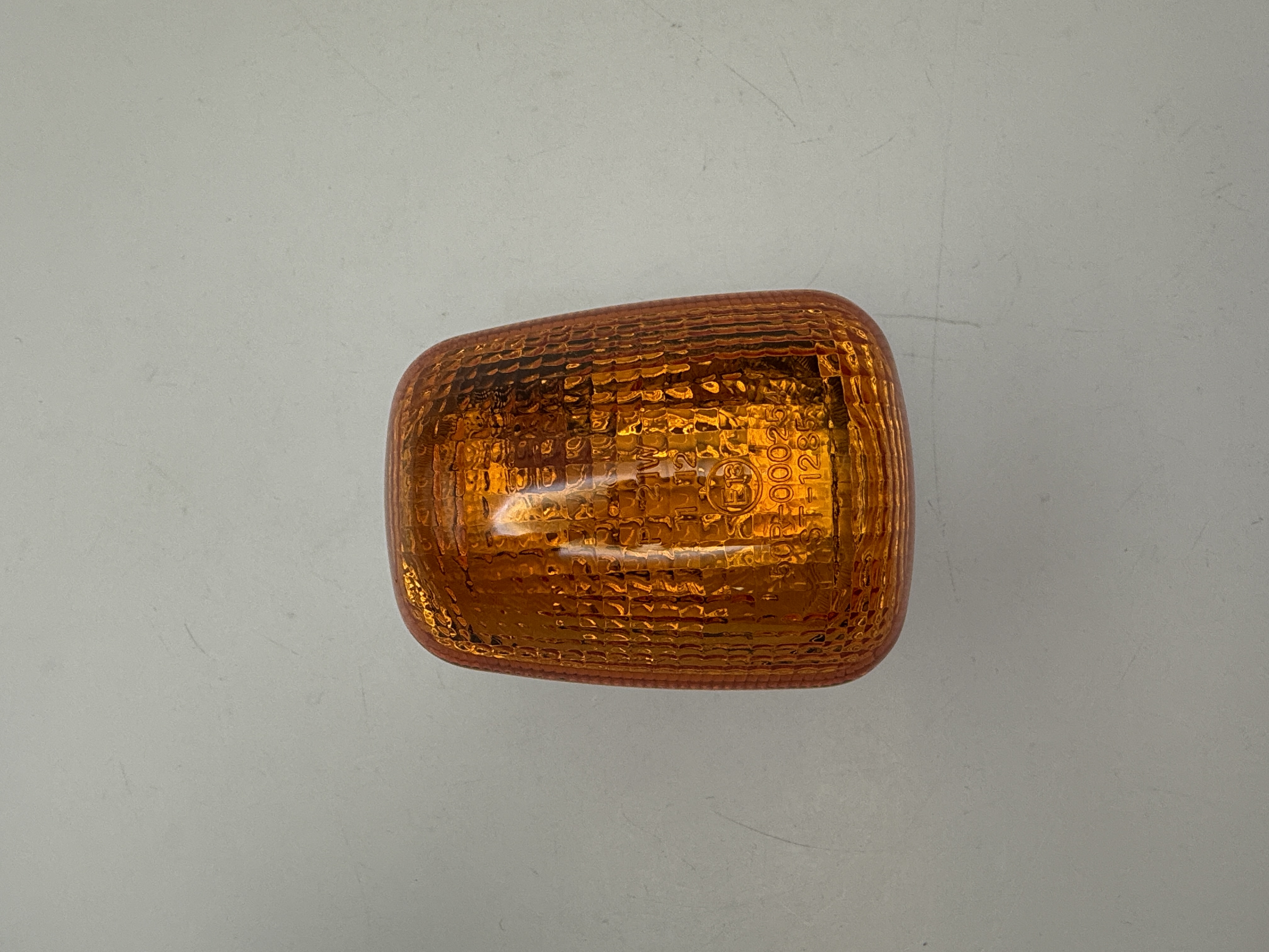 Hendler Indicator Lens Suzuki GSXR750 fitted to 523890/1/2/3 (Amber)