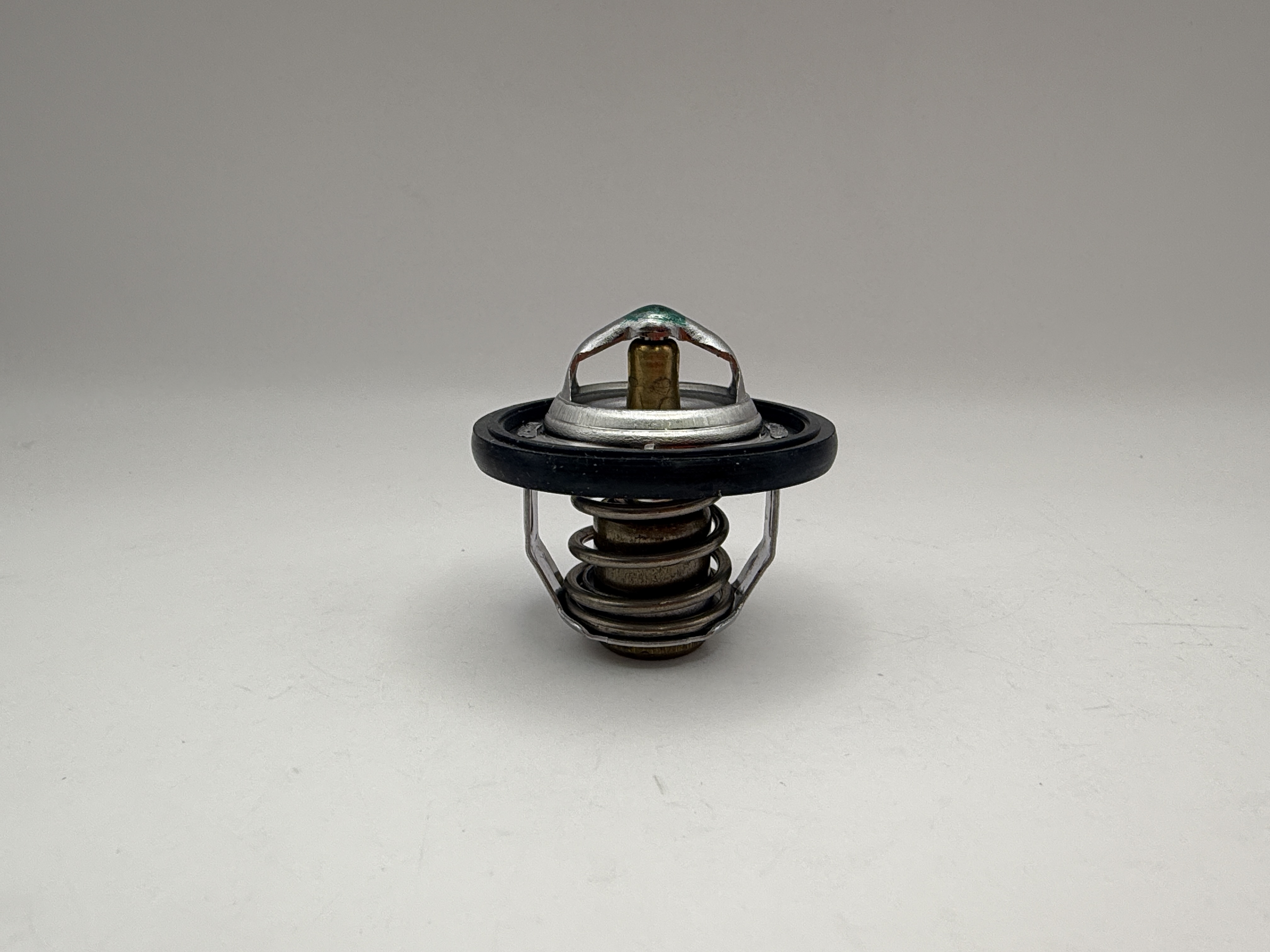 TourMax Thermostat Suzuki GSX-R600 04-05, GSX-R750 04-05 OE Refs: 17670-76G10, 17670-65G00