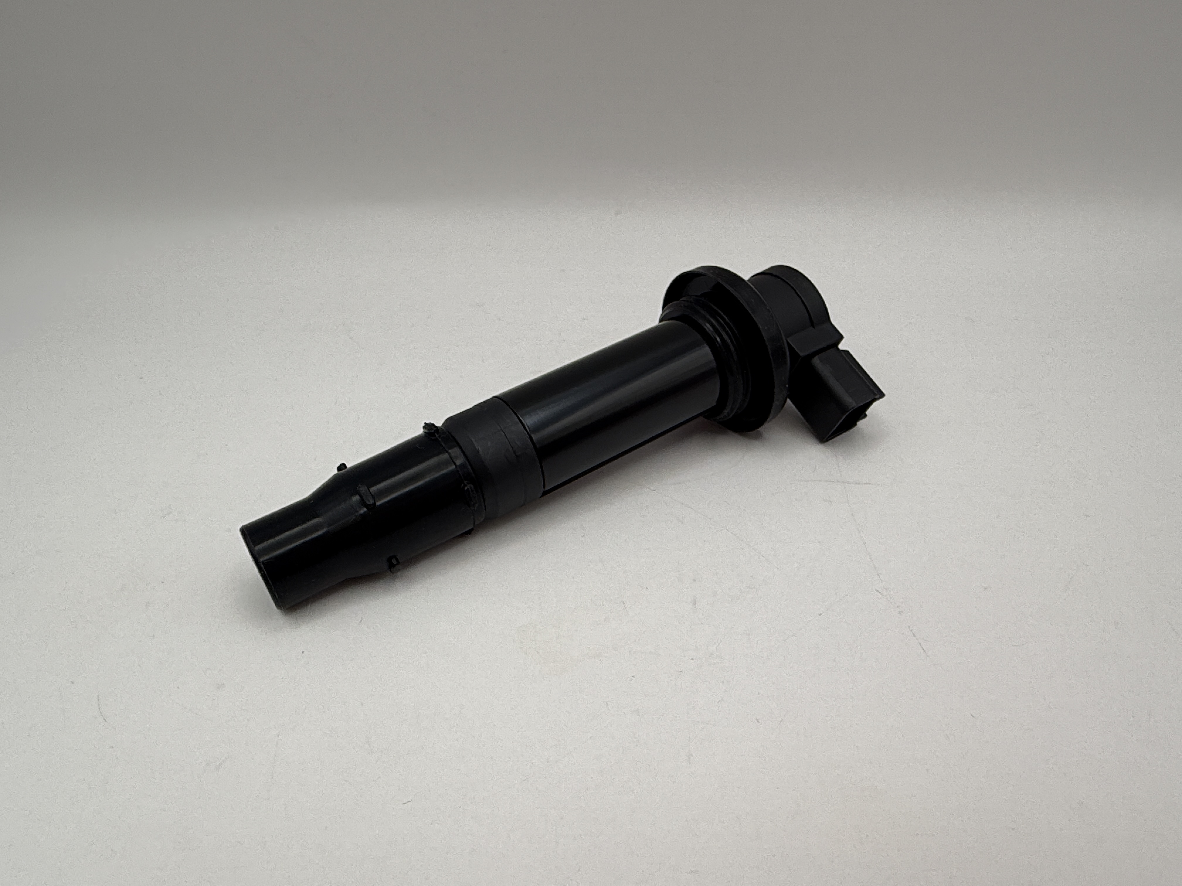 Hendler Ignition Coil Plug Cap Yamaha FZ8 2011-2013, YZF-R1 2002-2006, YZF-R6 2006-2007 OE Ref: 39P-82310-10-00
