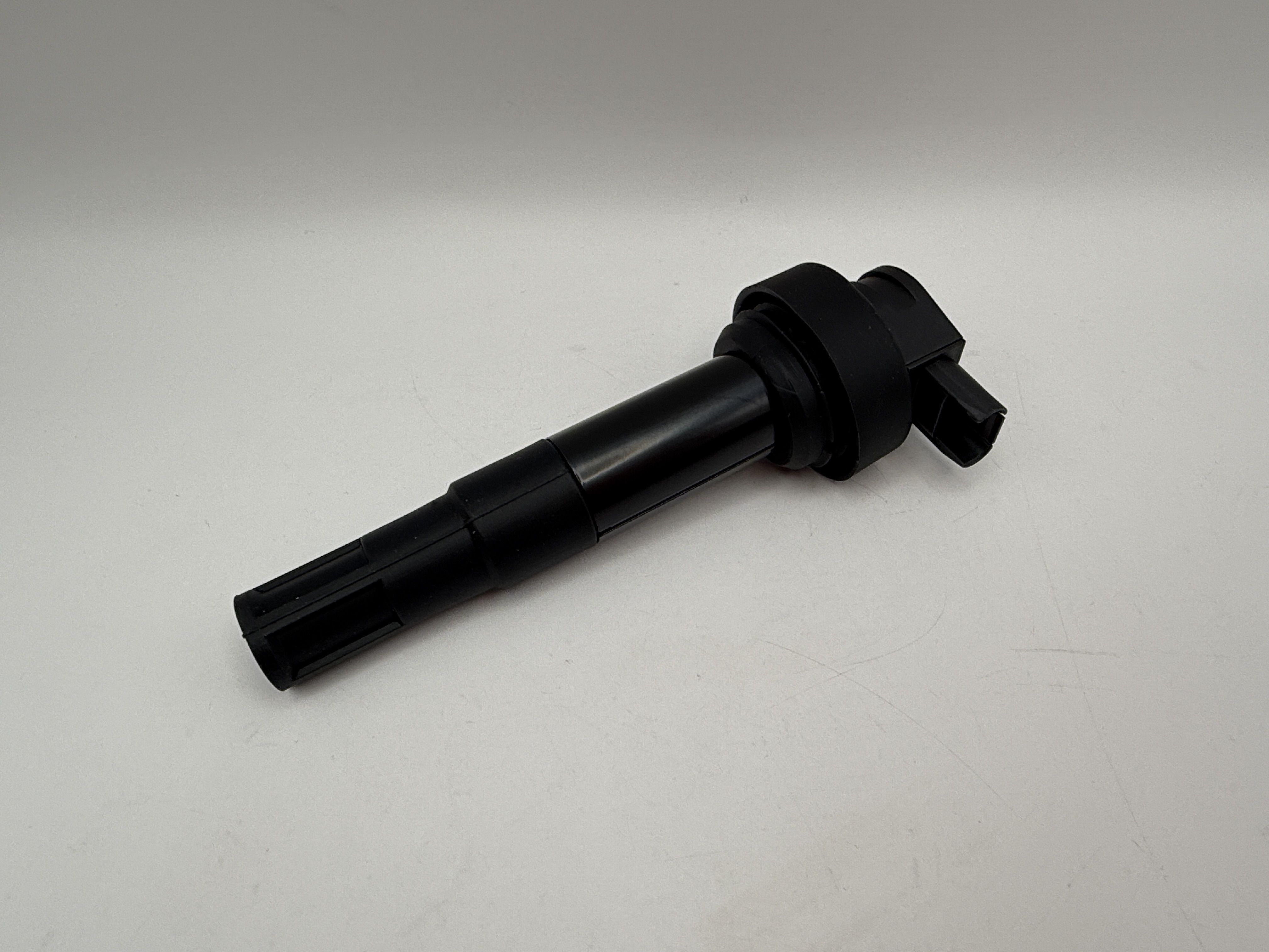 Hendler Ignition Coil Plug Cap BMW S1000RR 2010-2018, HP4 2013-2014, G310R 2017-2020, G310GS 2018-2020 OE Ref: 12137710874