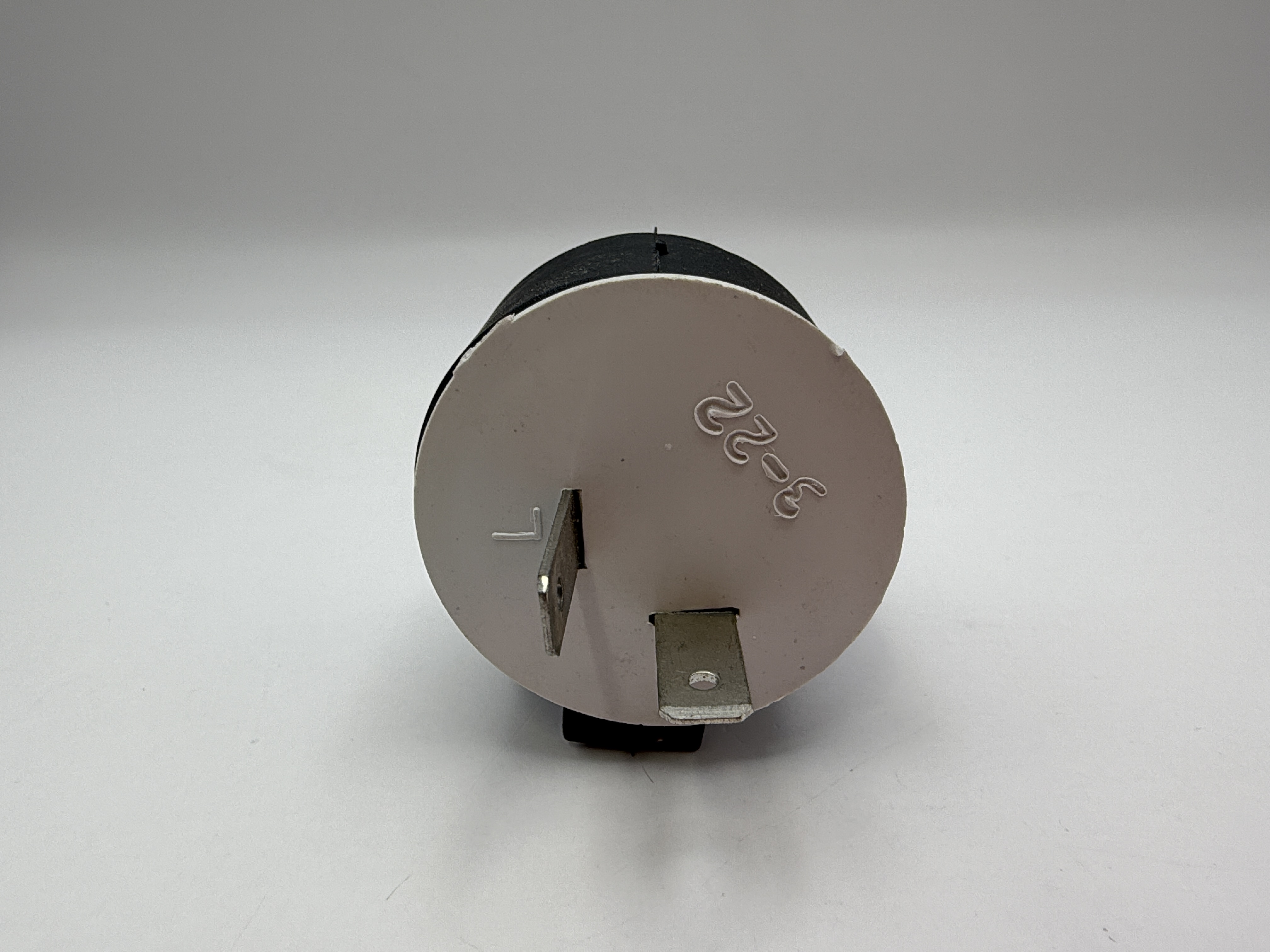 Flasher Relay 6v 2 Pin For Use on Bulbs Up To 23w (B = Battery, L = Indicator)