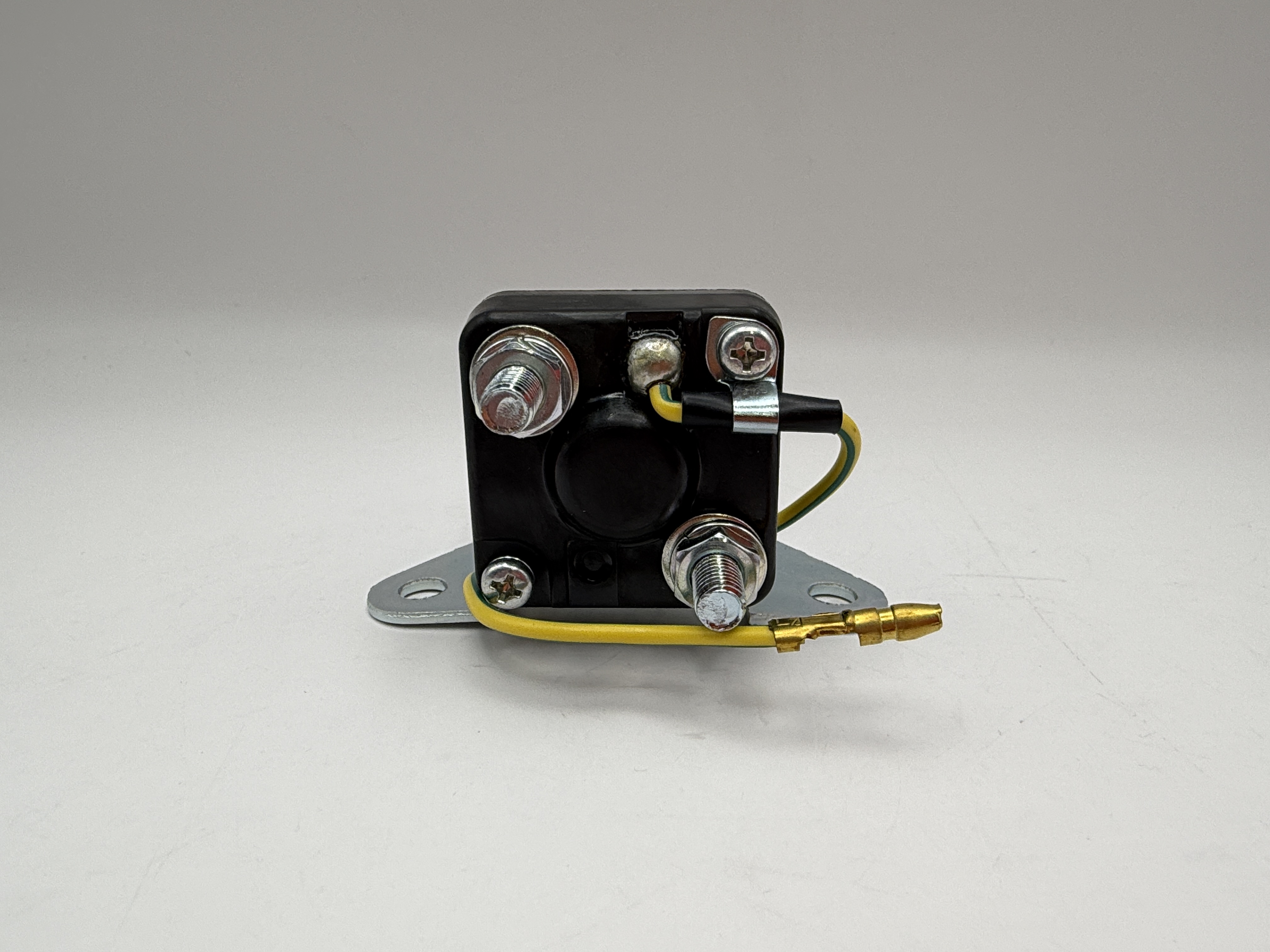 TourMax Starter Relay Suzuki GS250 80-81, GS300 82, GS400 77-78, GS425 79, GS450 80-83, GS550 79-82, GS650 81-83, GS750 77-83, GS850 79-83, GS1000 78-81, GS1100 80-83 OE Ref: 31800-37020