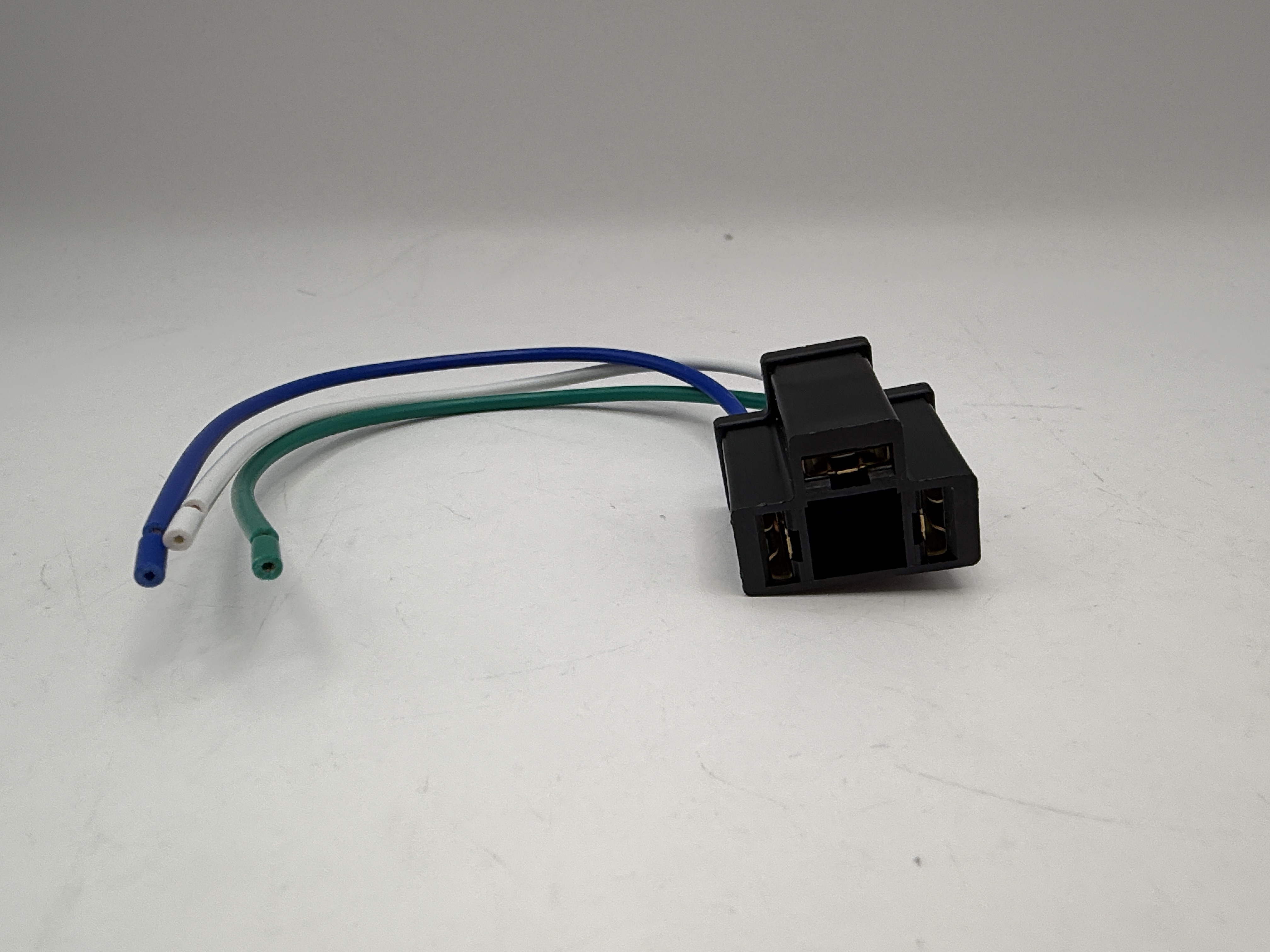Hendler Bulb Holder P43t H4