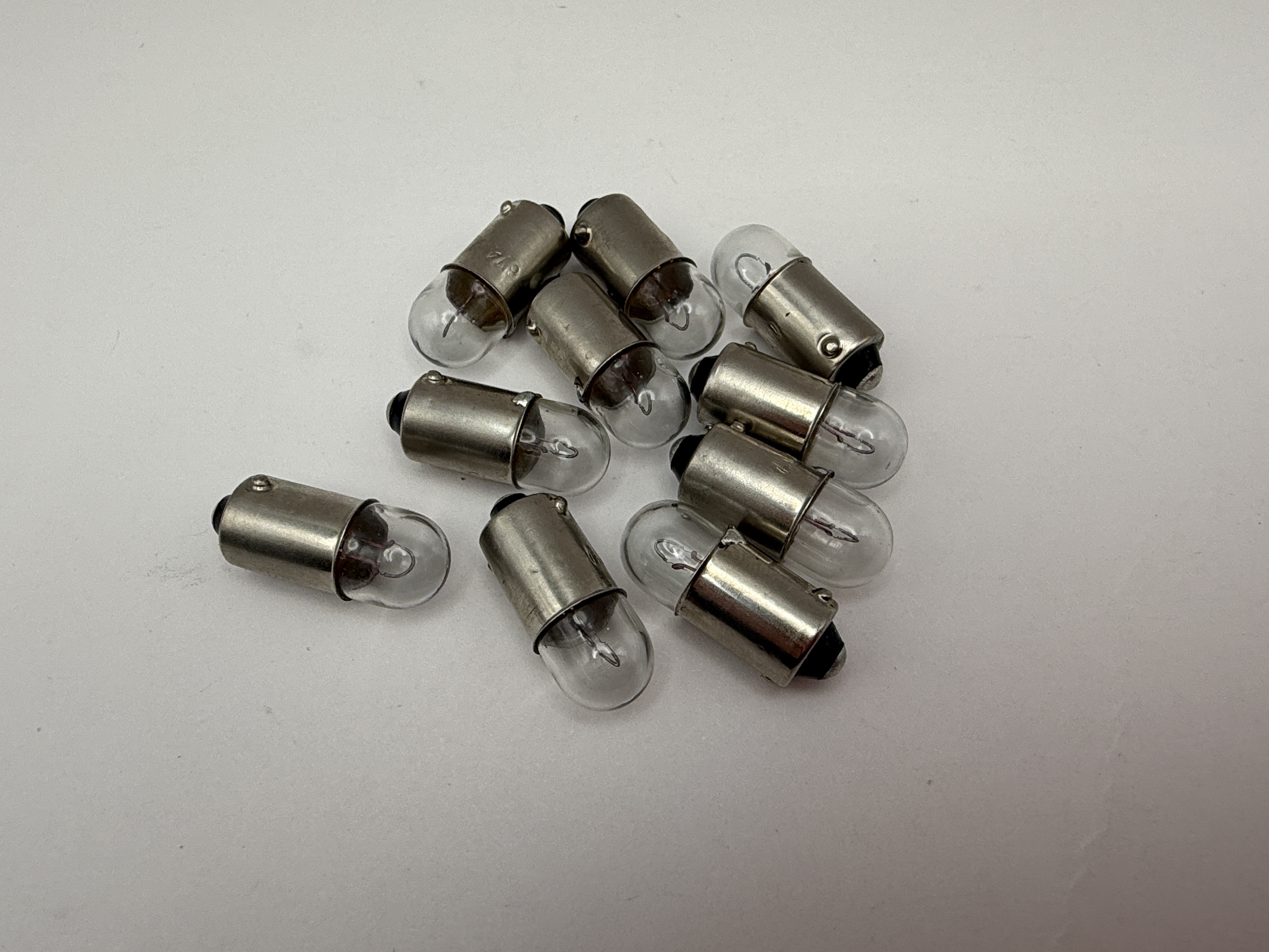 Hendler Bulb 6v BA9s 4w