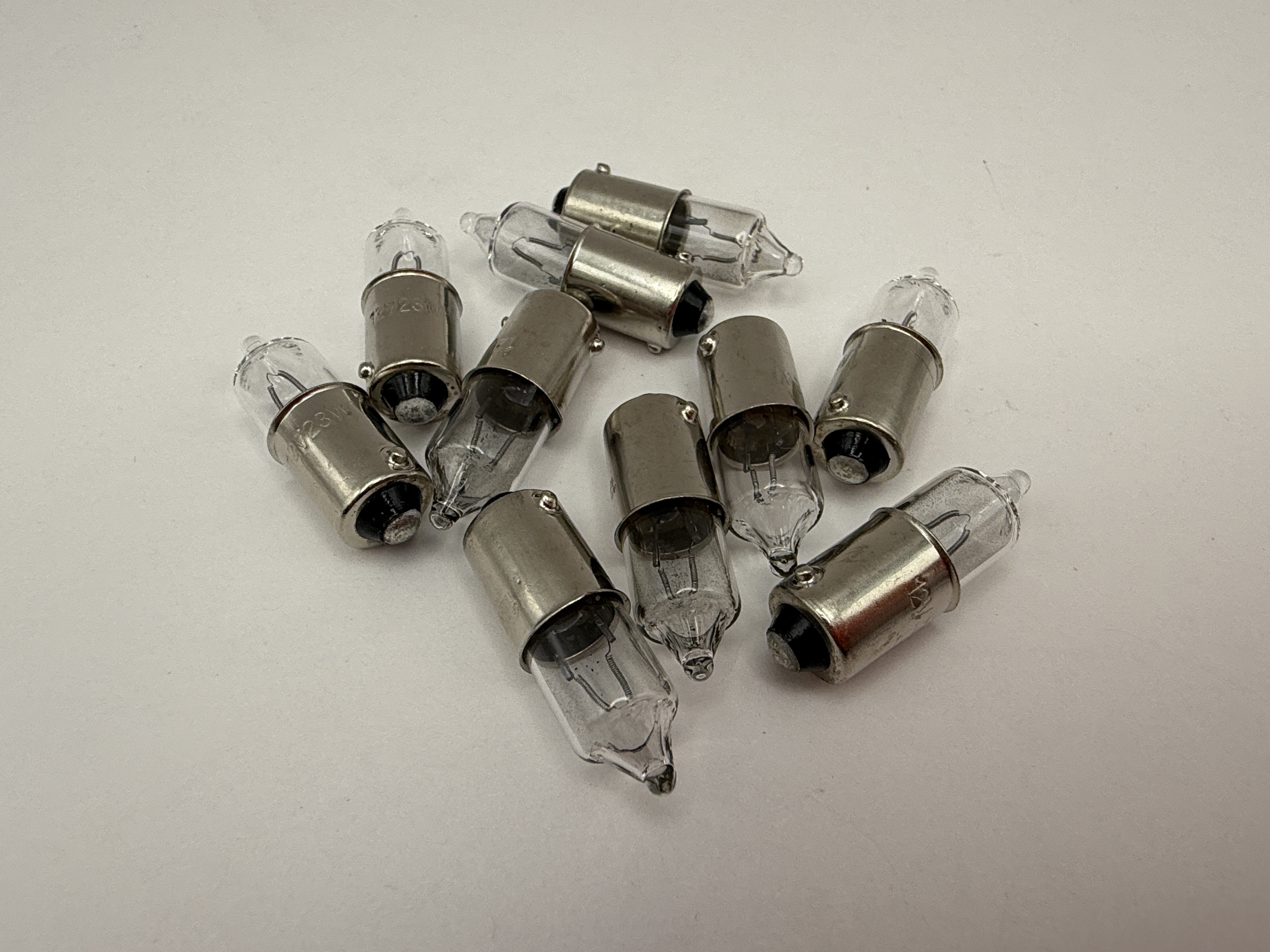 Hendler Bulb 12v BA9s 23w