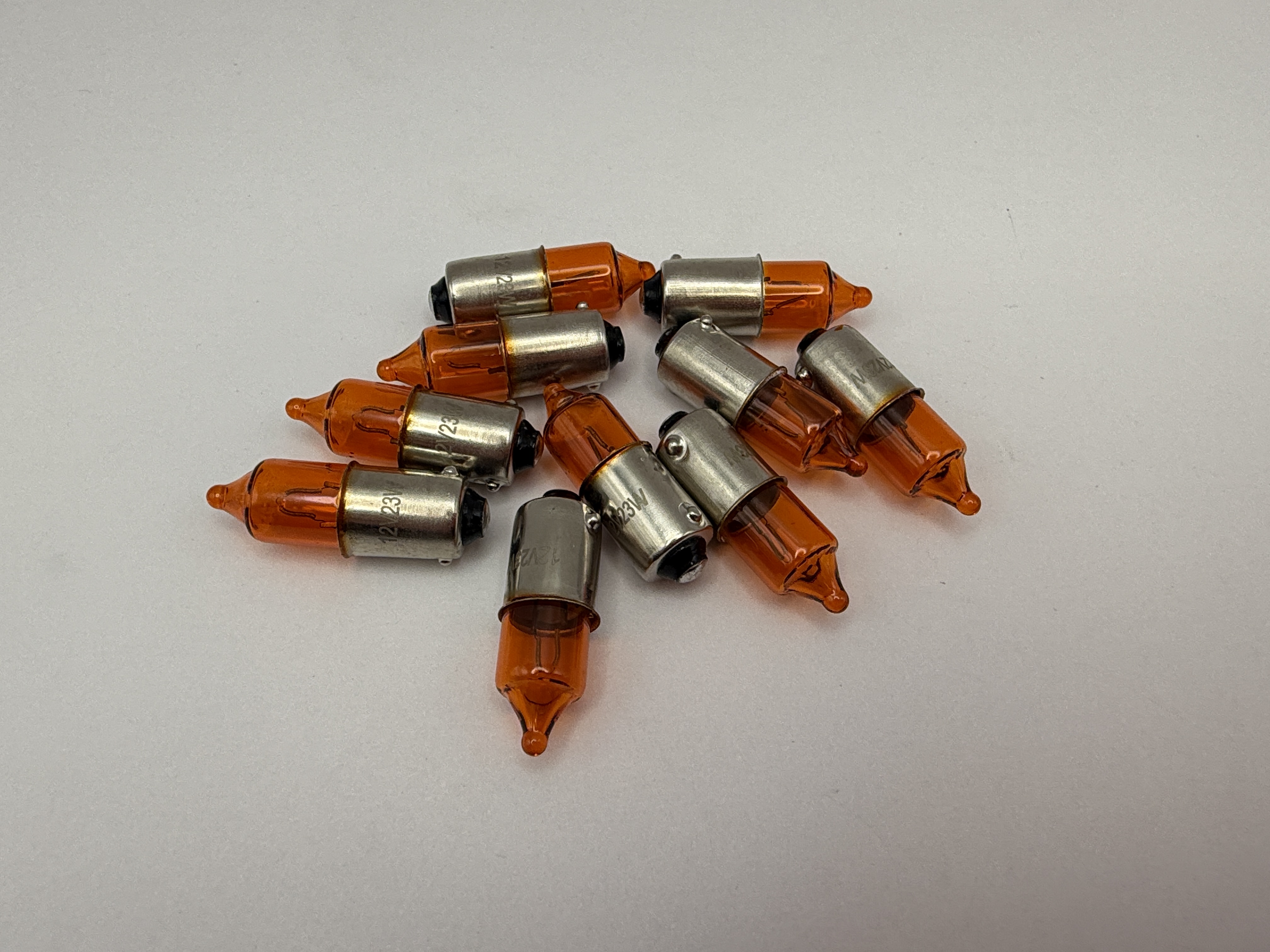 Hendler Bulb 12v BA9s 23w Amber