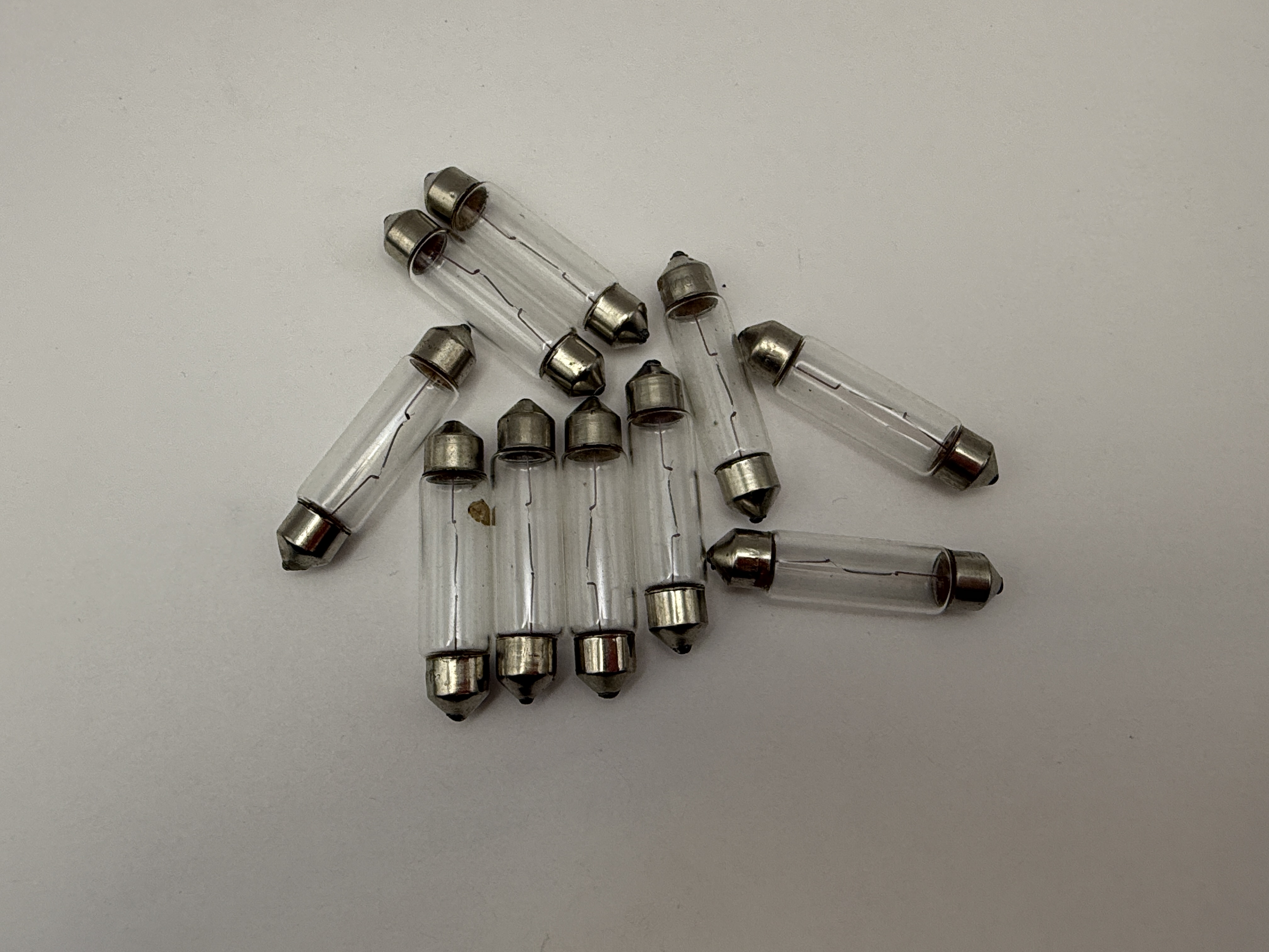 Hendler Bulb 12v Festoon SV8.5-8 10w