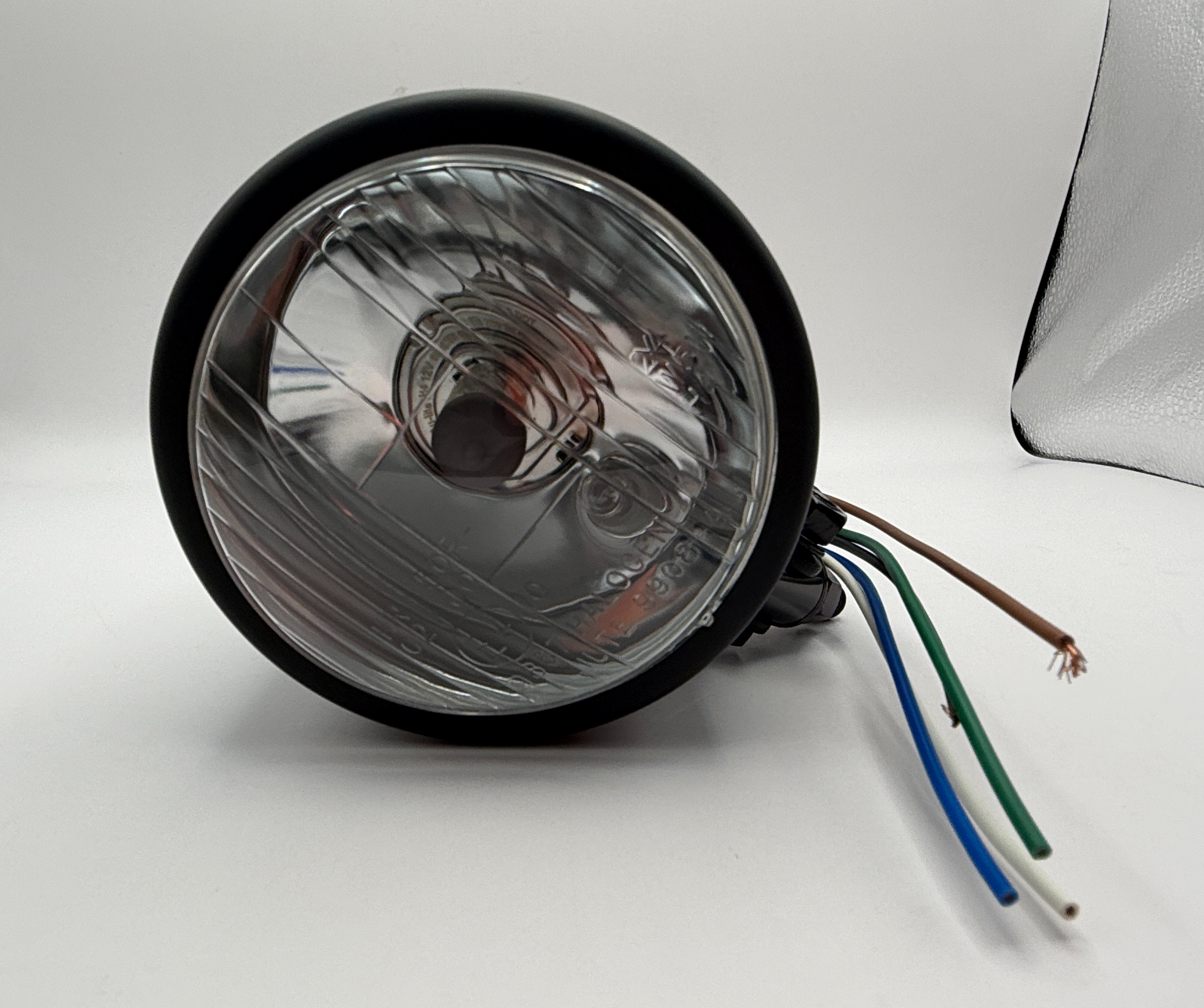 Hendler Headlight Complete Black Bottom Mount 4.5'' (E-Marked)