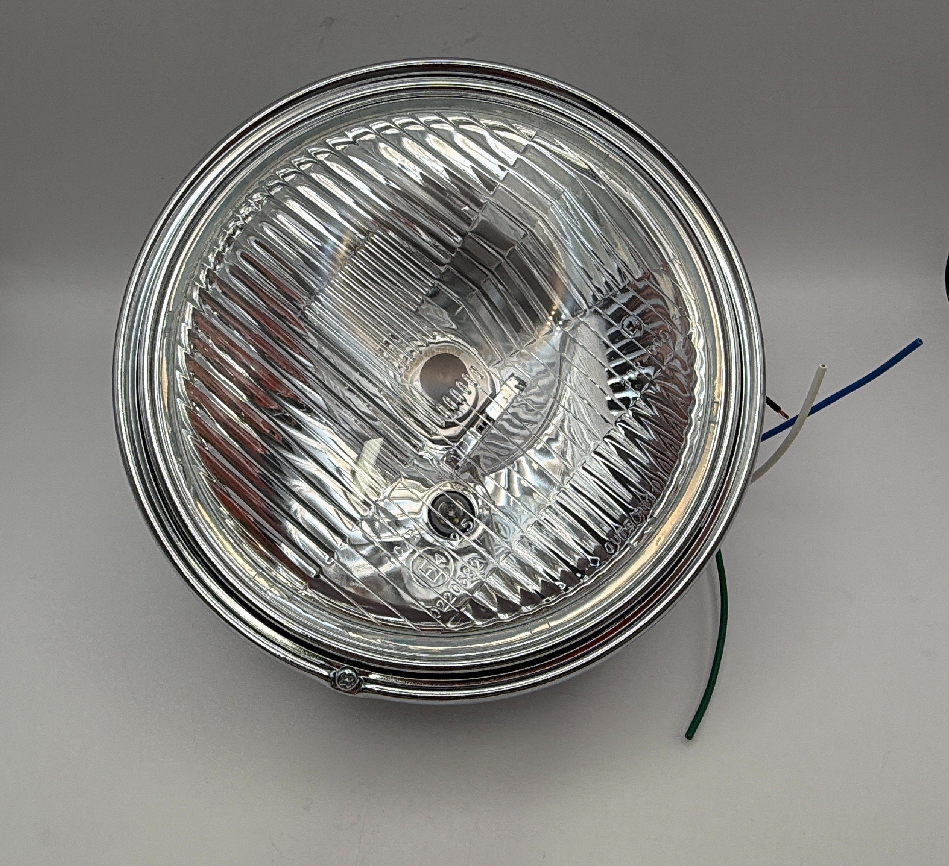 Hendler Headlight Round Chrome Complete Universal 7'' (E4-Marked)