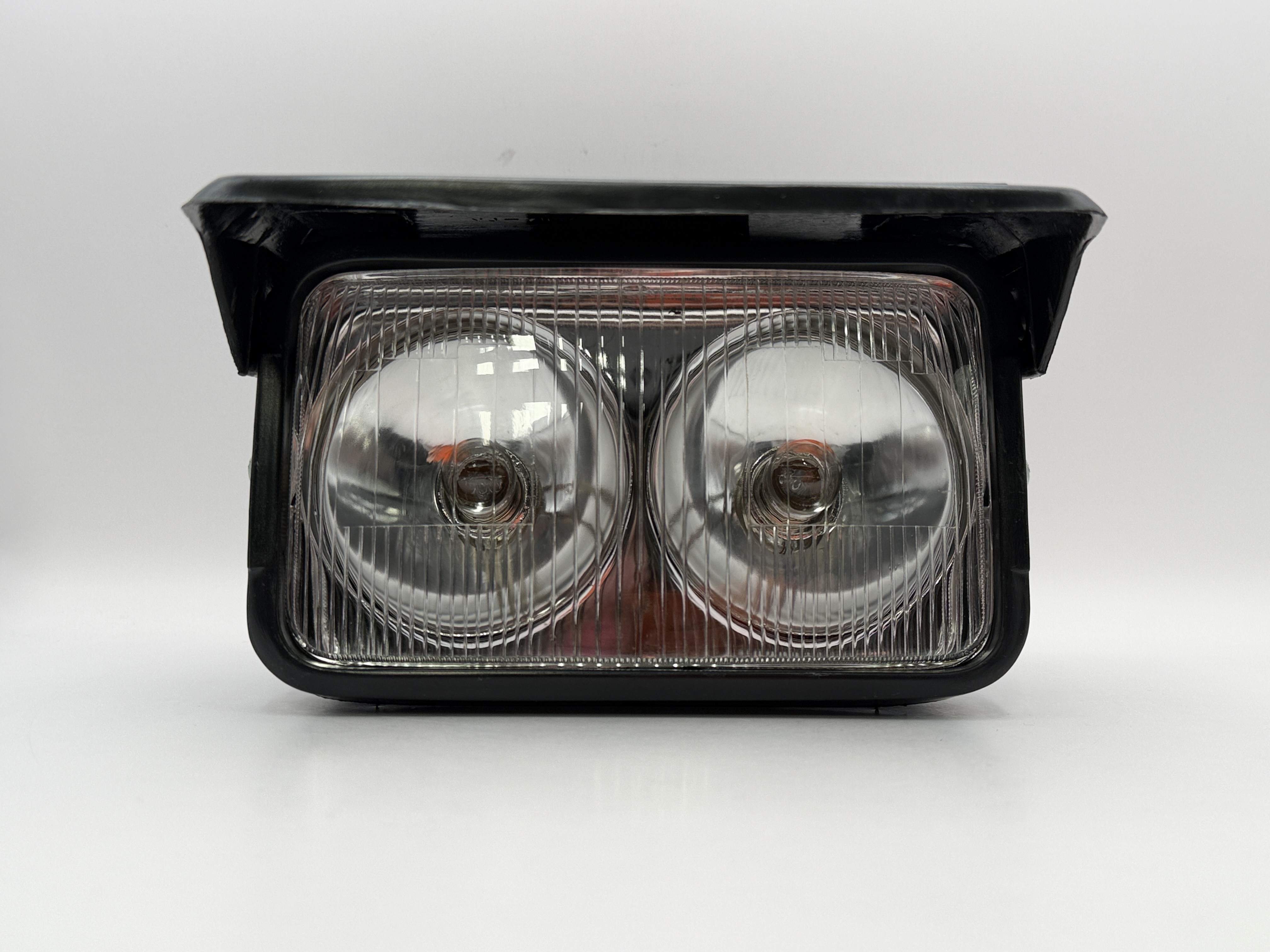 Hendler Headlight Rectangle Black Complete with Peak 7.5'' (Not E-Marked & Straight Beam)