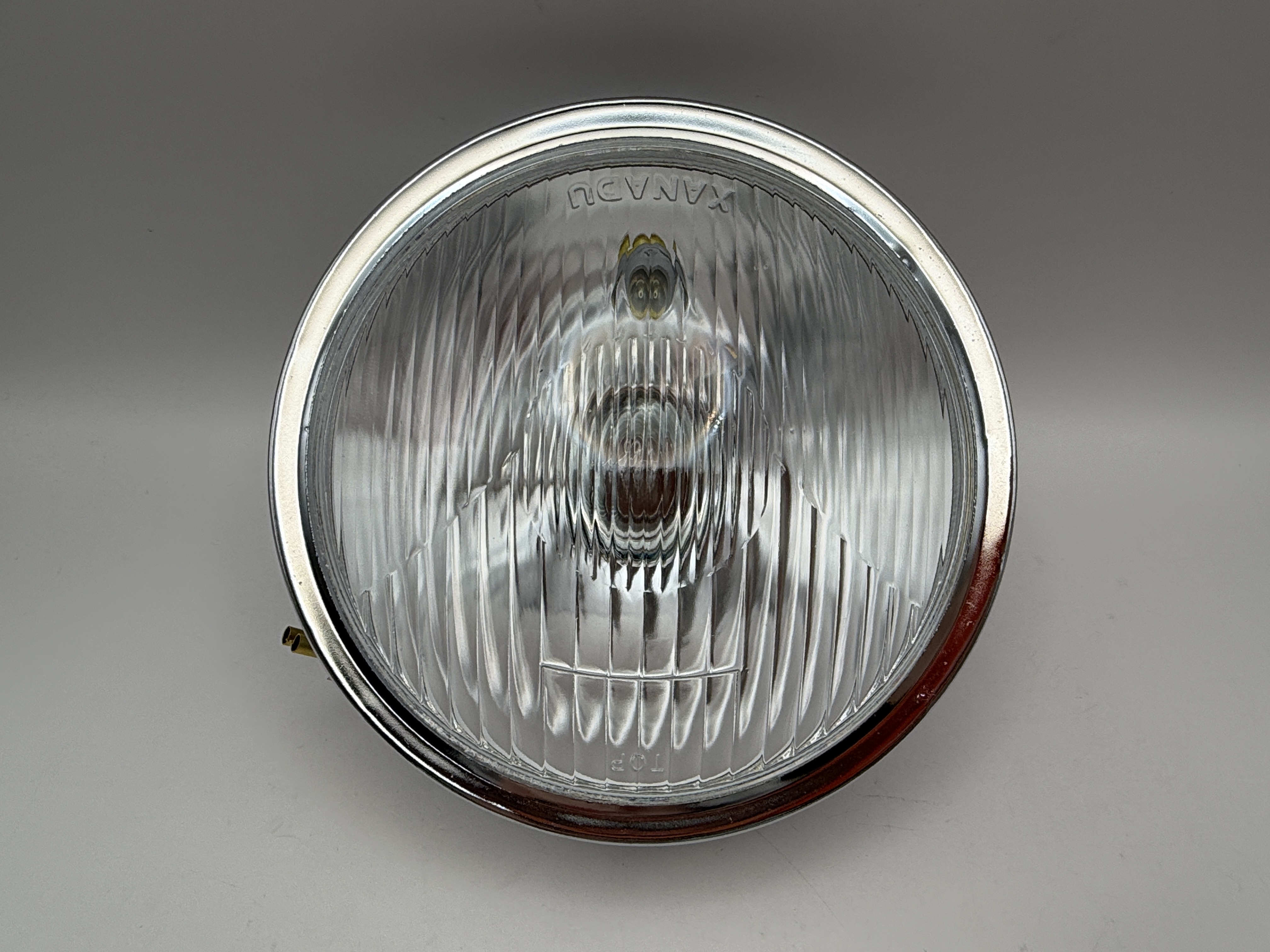 Hendler Headlight Rim & Reflector as fitted to Yamaha DT125,DT175,250,400 MX