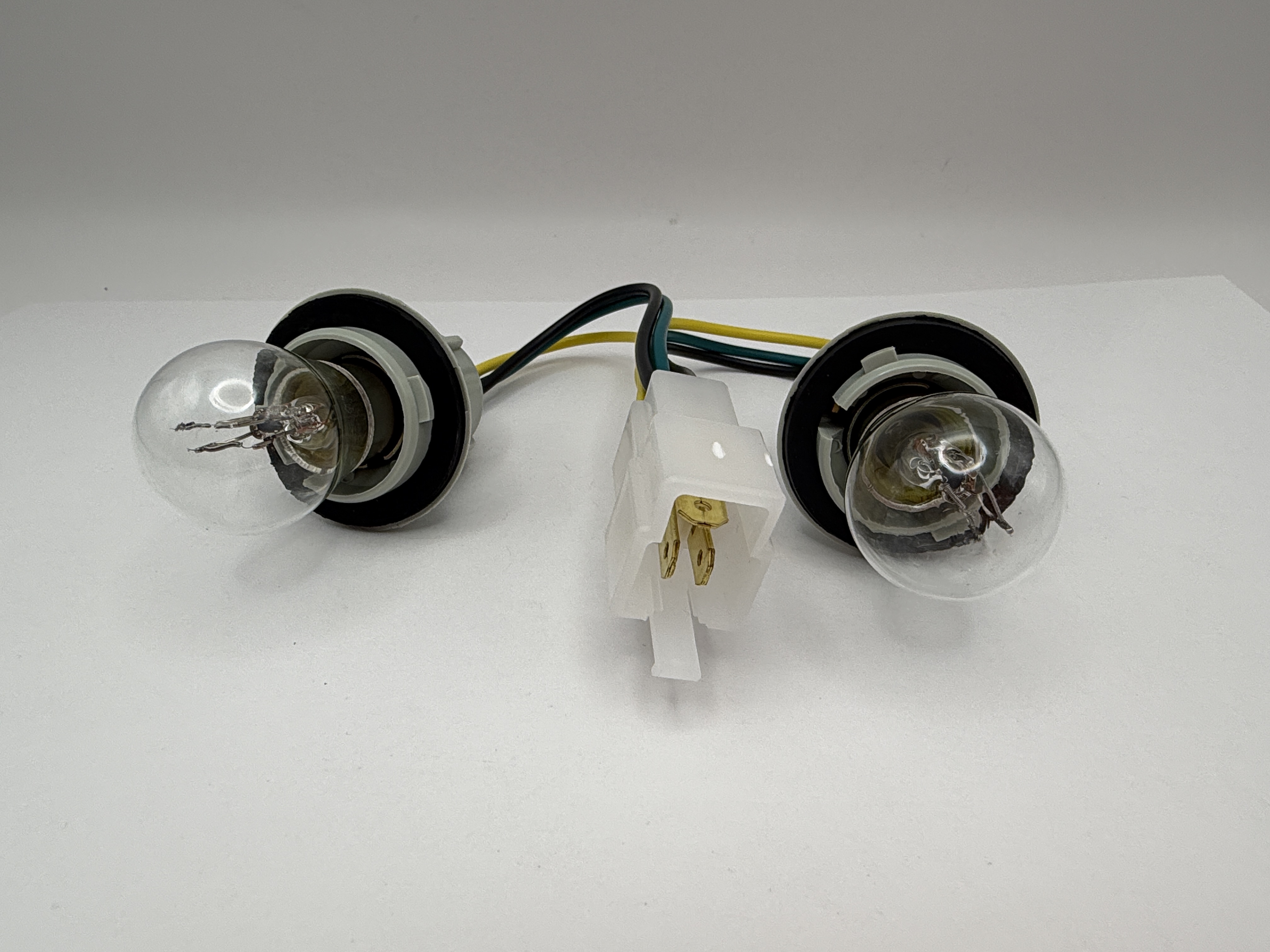 Hendler Taillight Wiring Loom With Bulb Holders Yamaha TZR125,RD500LC,RZ250,TZR250,RD350