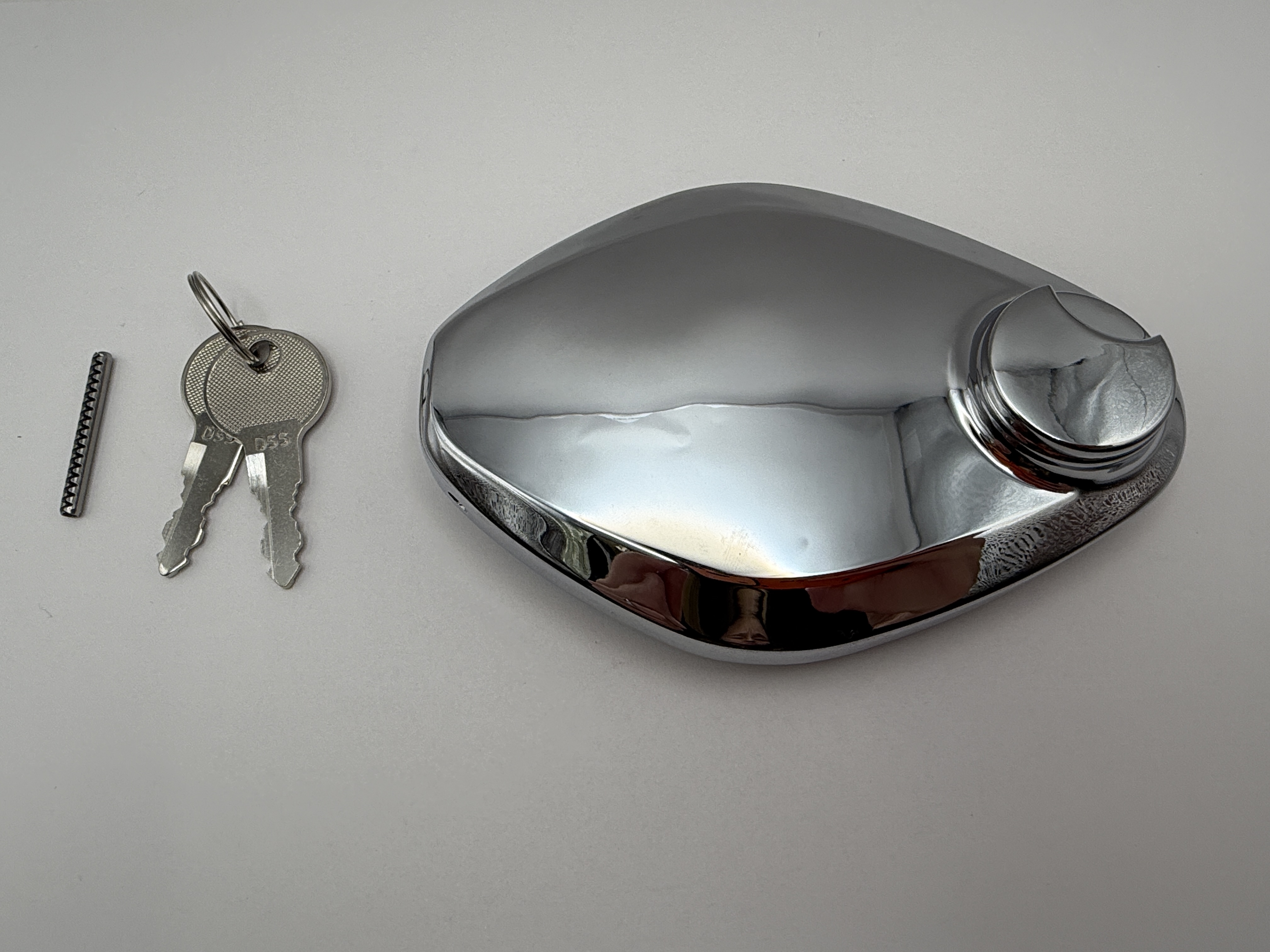 Hendler Petrol Cap Kawasaki Z900 OE Reference 51048-012