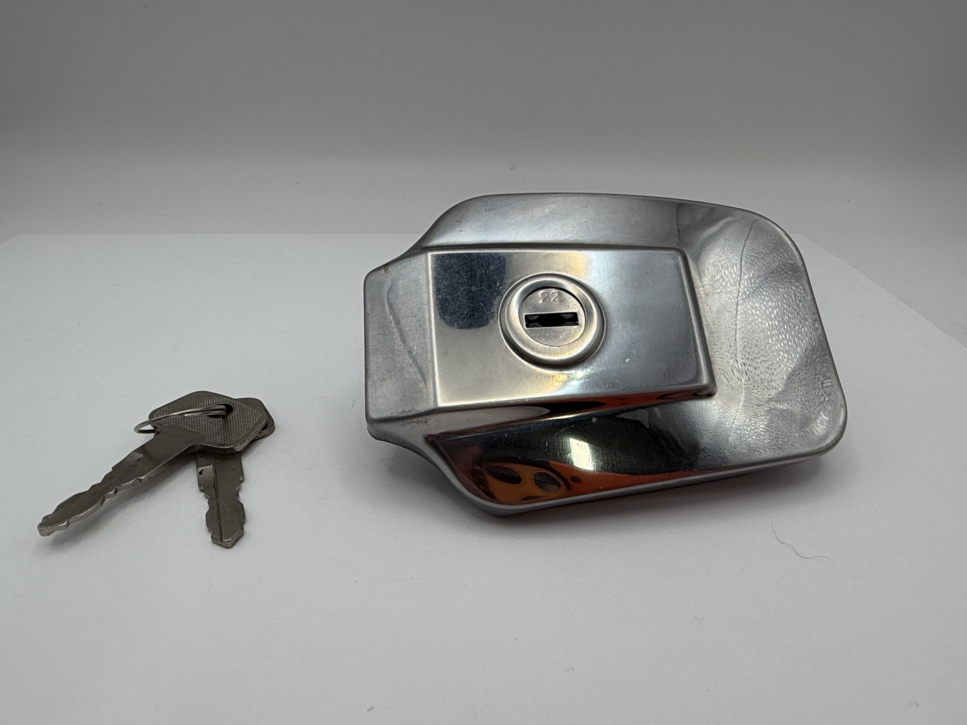 Hendler Petrol Cap Yamaha RXS100 50mm