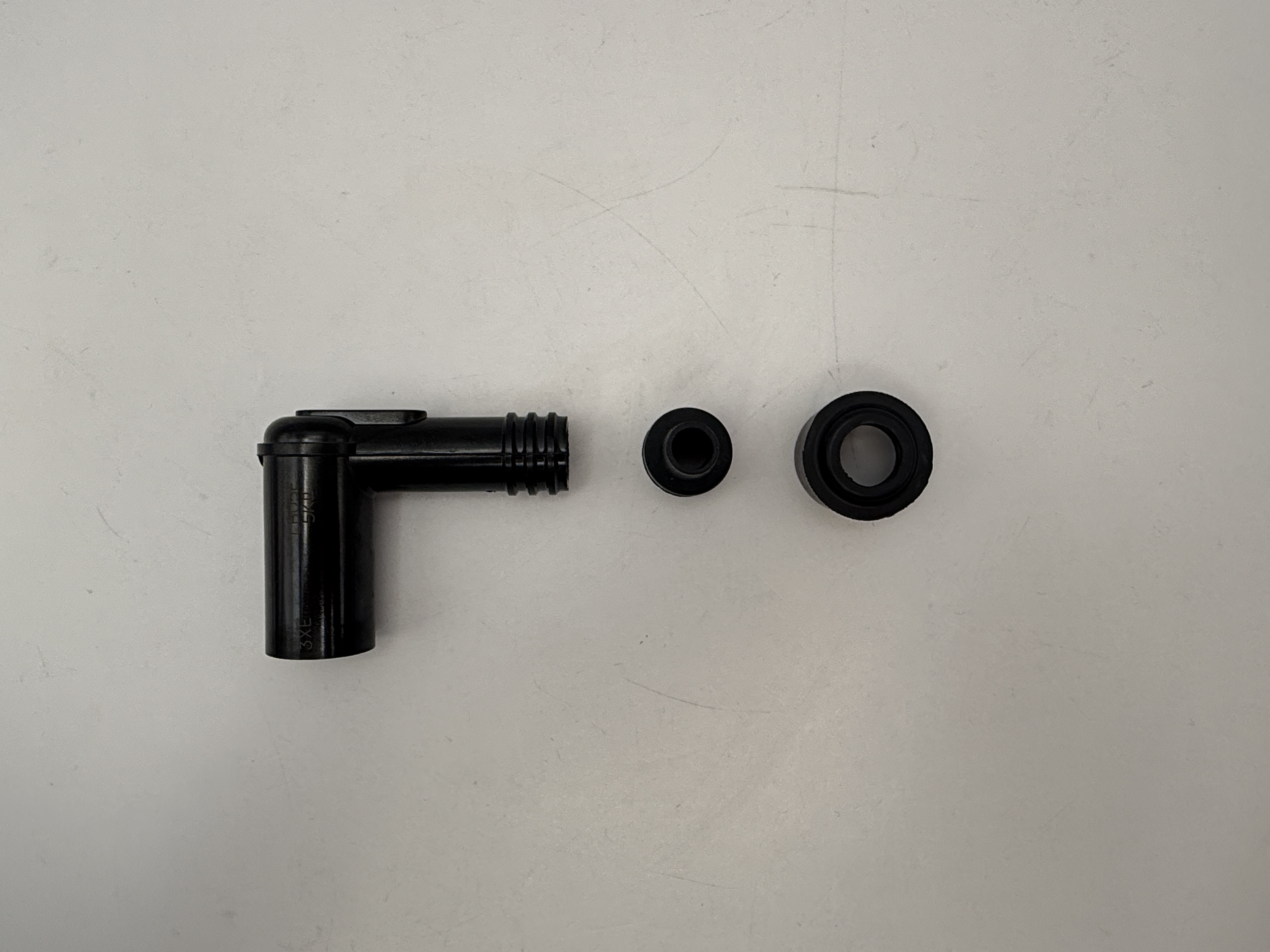 NGK Spark Plug Cap LB05E Black (8031) For Solid Terminal Plugs