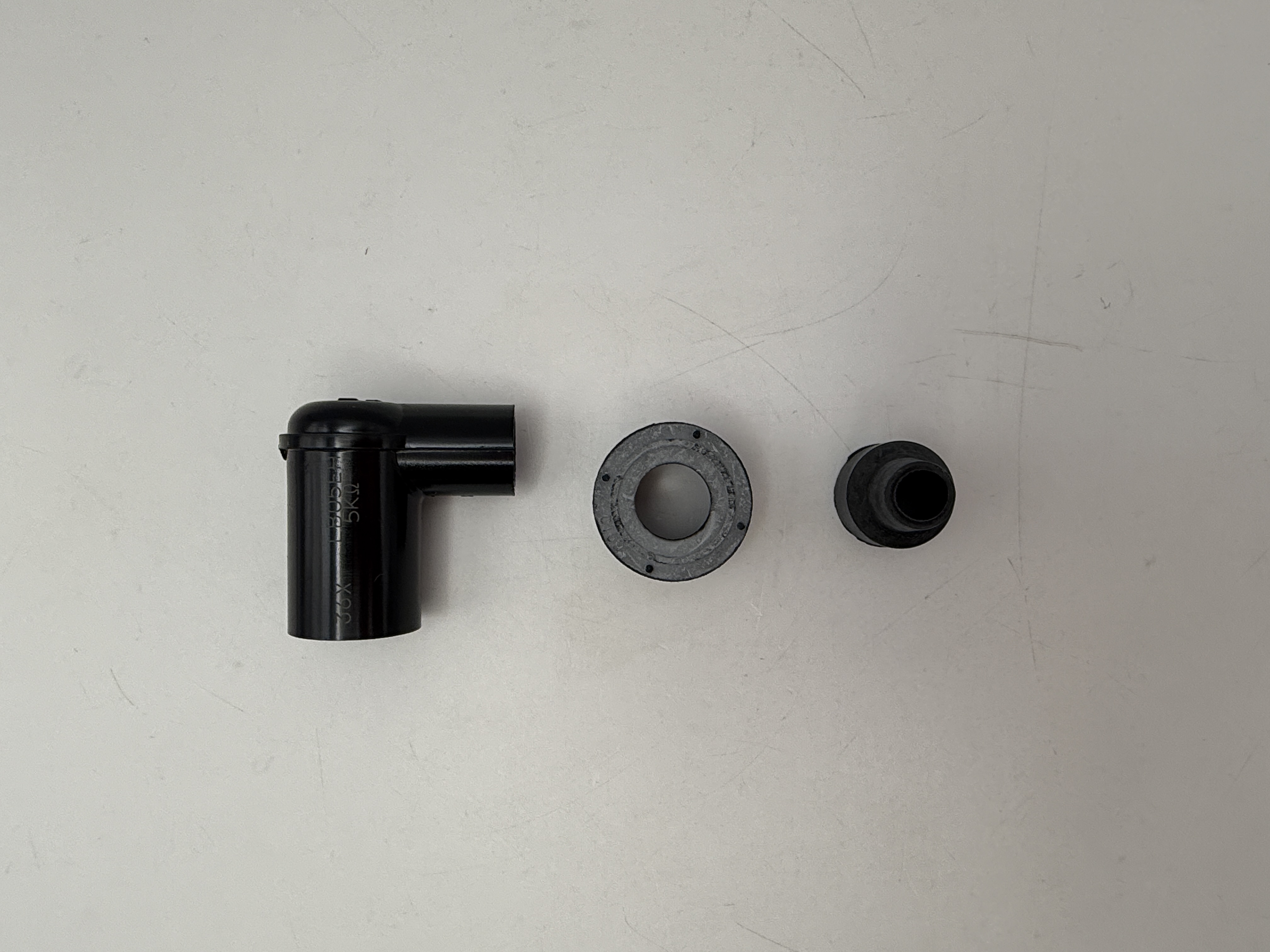 NGK Spark Plug Cap LB05EH Black (8334) For Solid Terminal Plugs