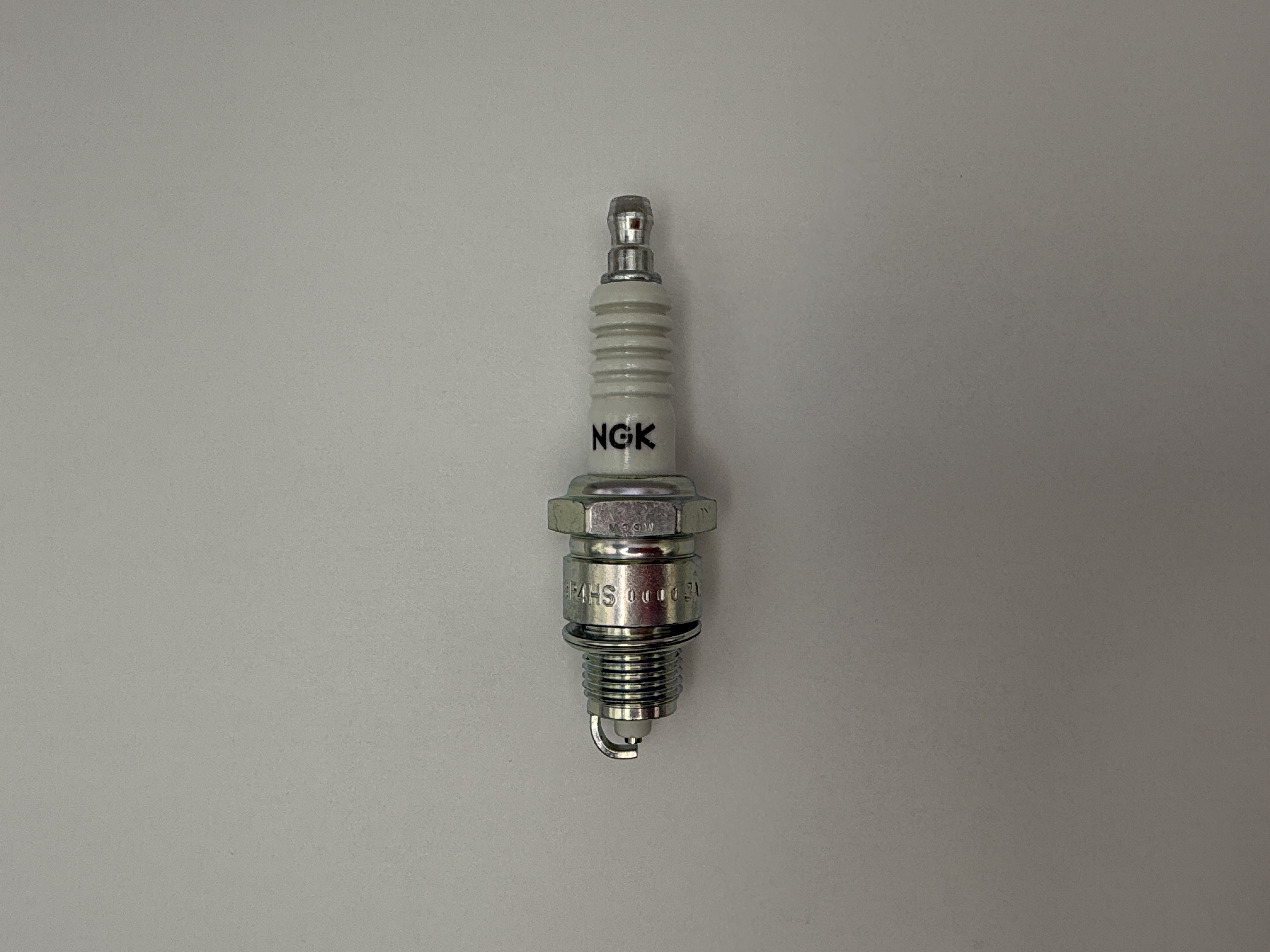 NGK Spark Plug BP4HS (3611) (Japan)
