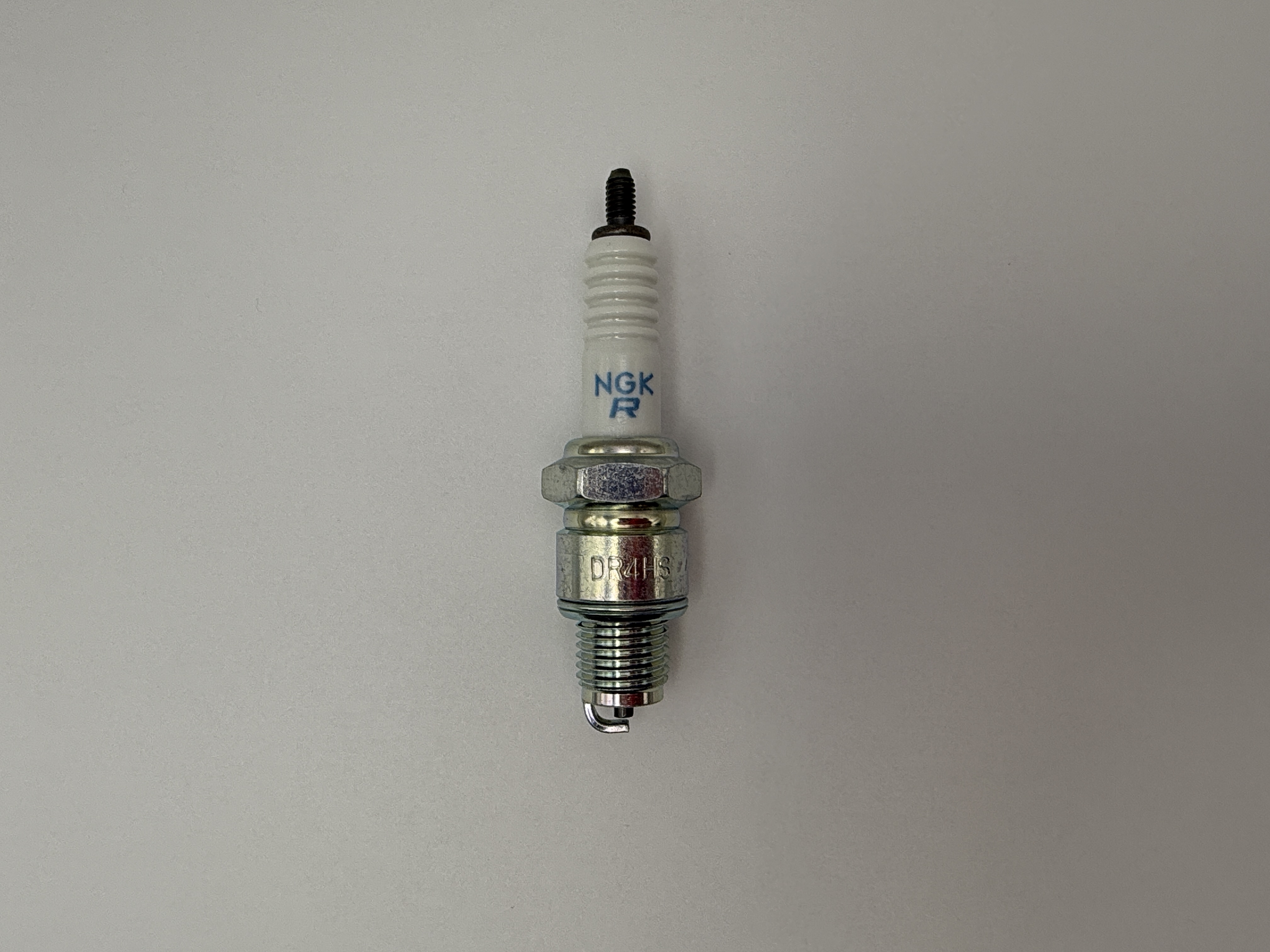 NGK Spark Plug DR4HS (3326) (Japan)