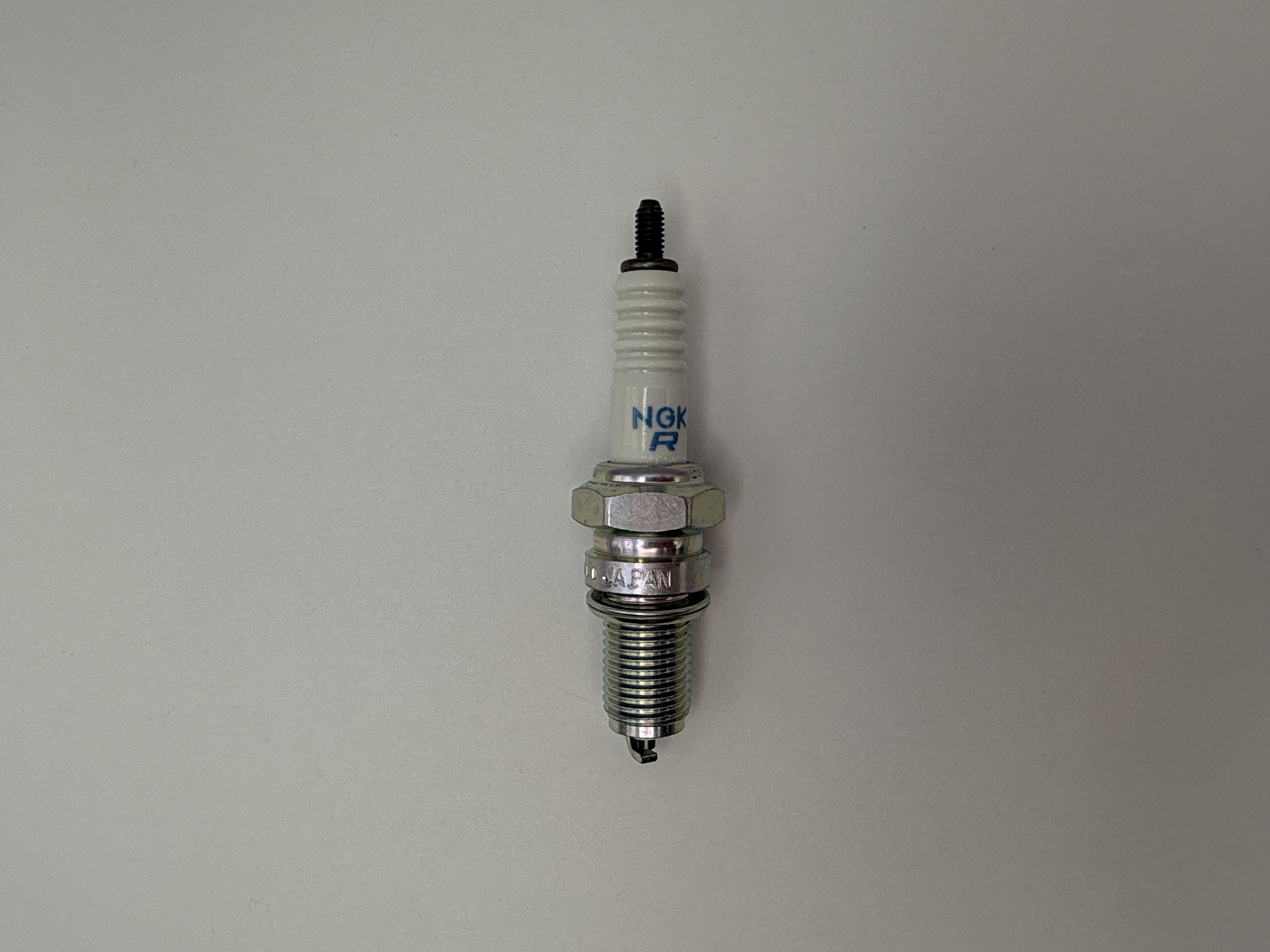 NGK Spark Plug DPR5EA-9 (2887) (Japan)