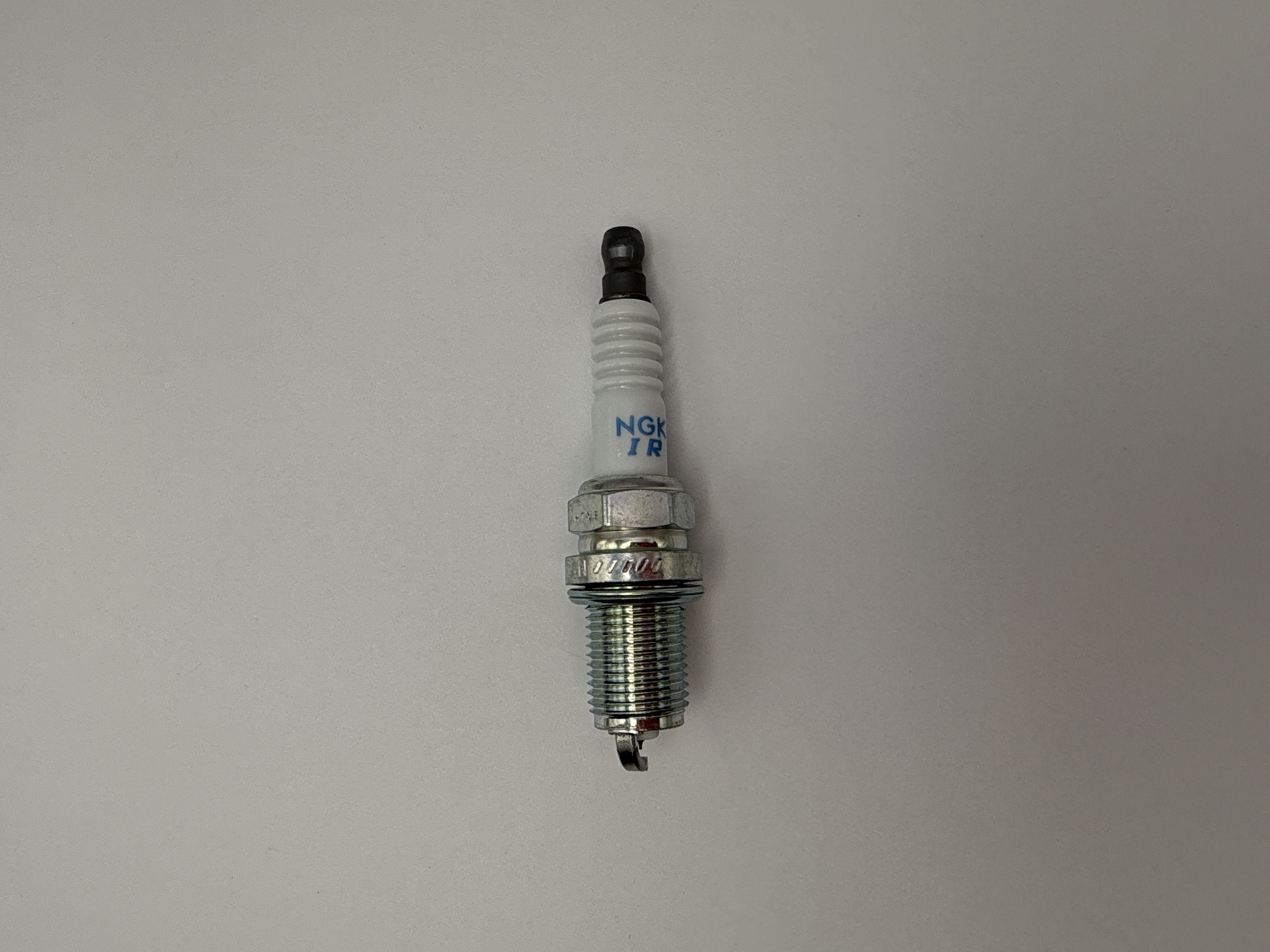 NGK Spark Plug IFR5L11 (6502) (Japan)