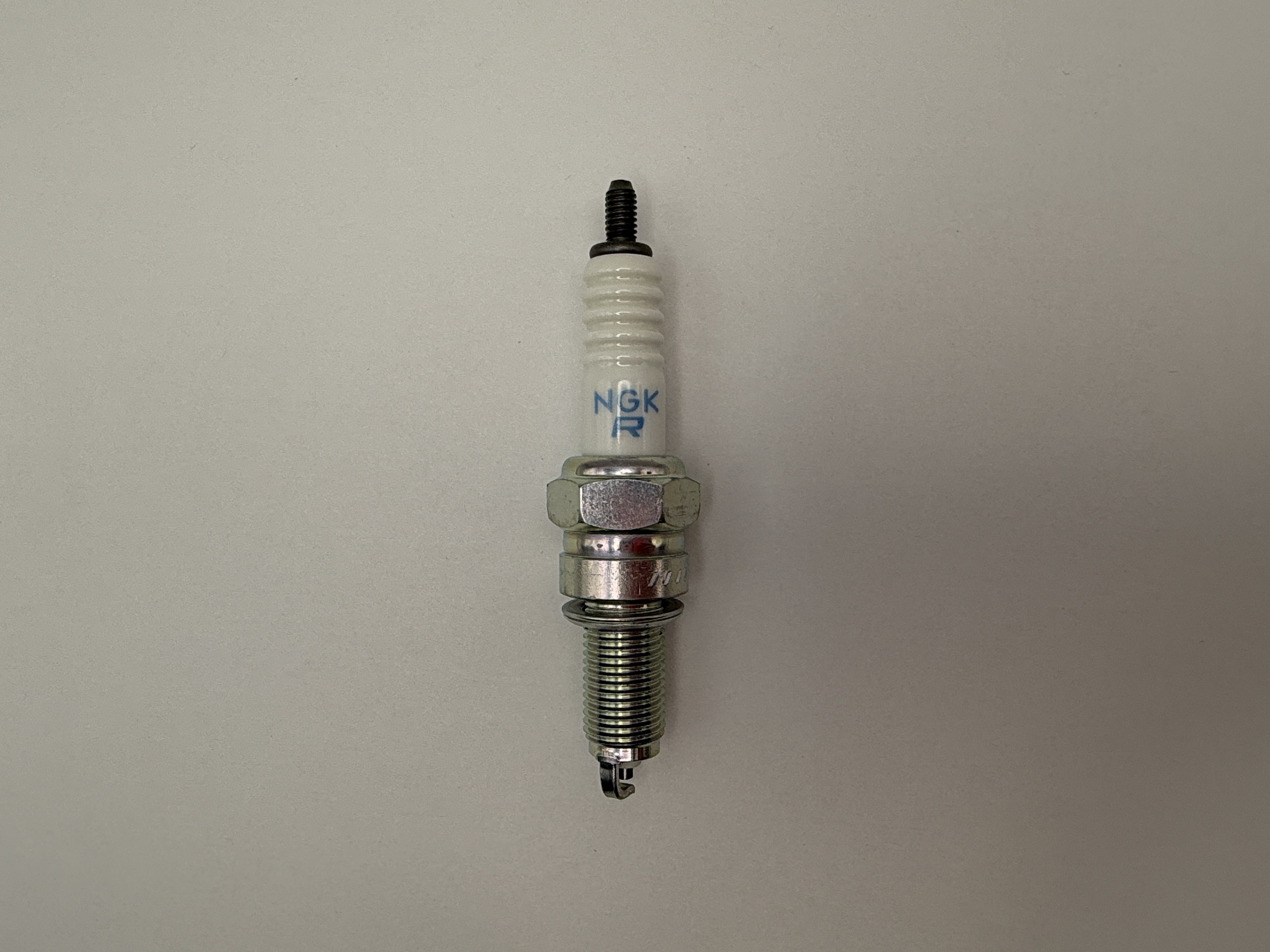 NGK Spark Plug CPR6EA-9 (6899) (Japan)