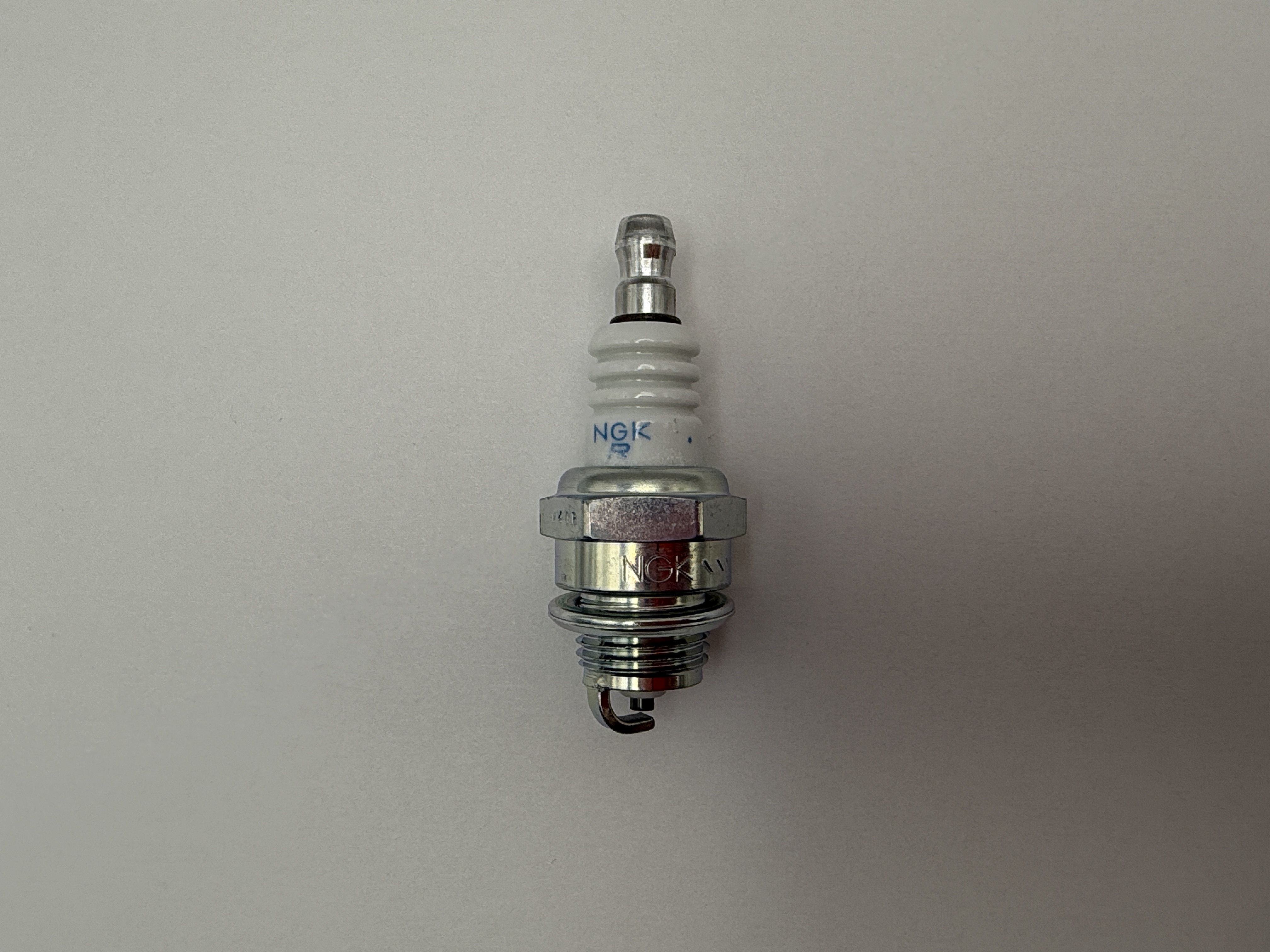 NGK Spark Plug BPMR7A (4626) (Japan)