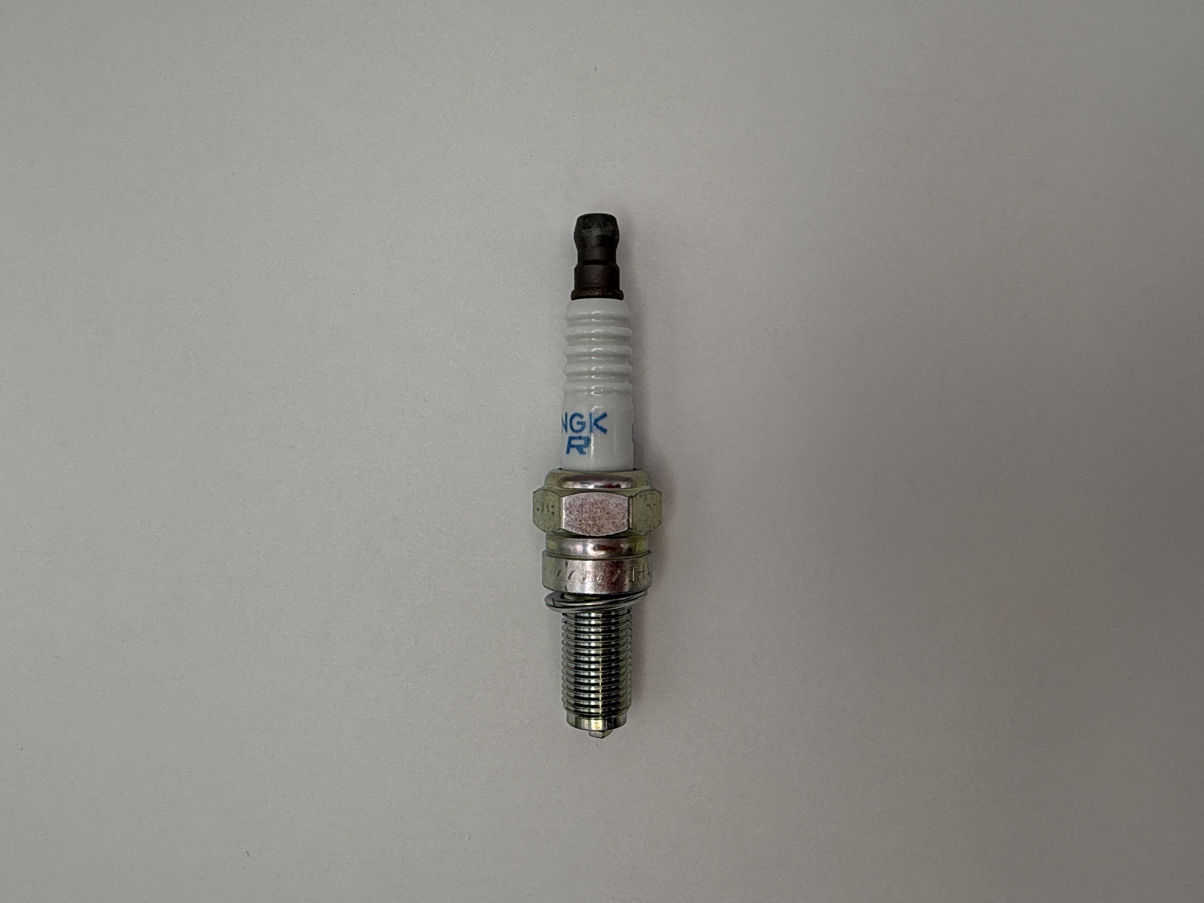 NGK Spark Plug CR7EB (4663) (Japan)