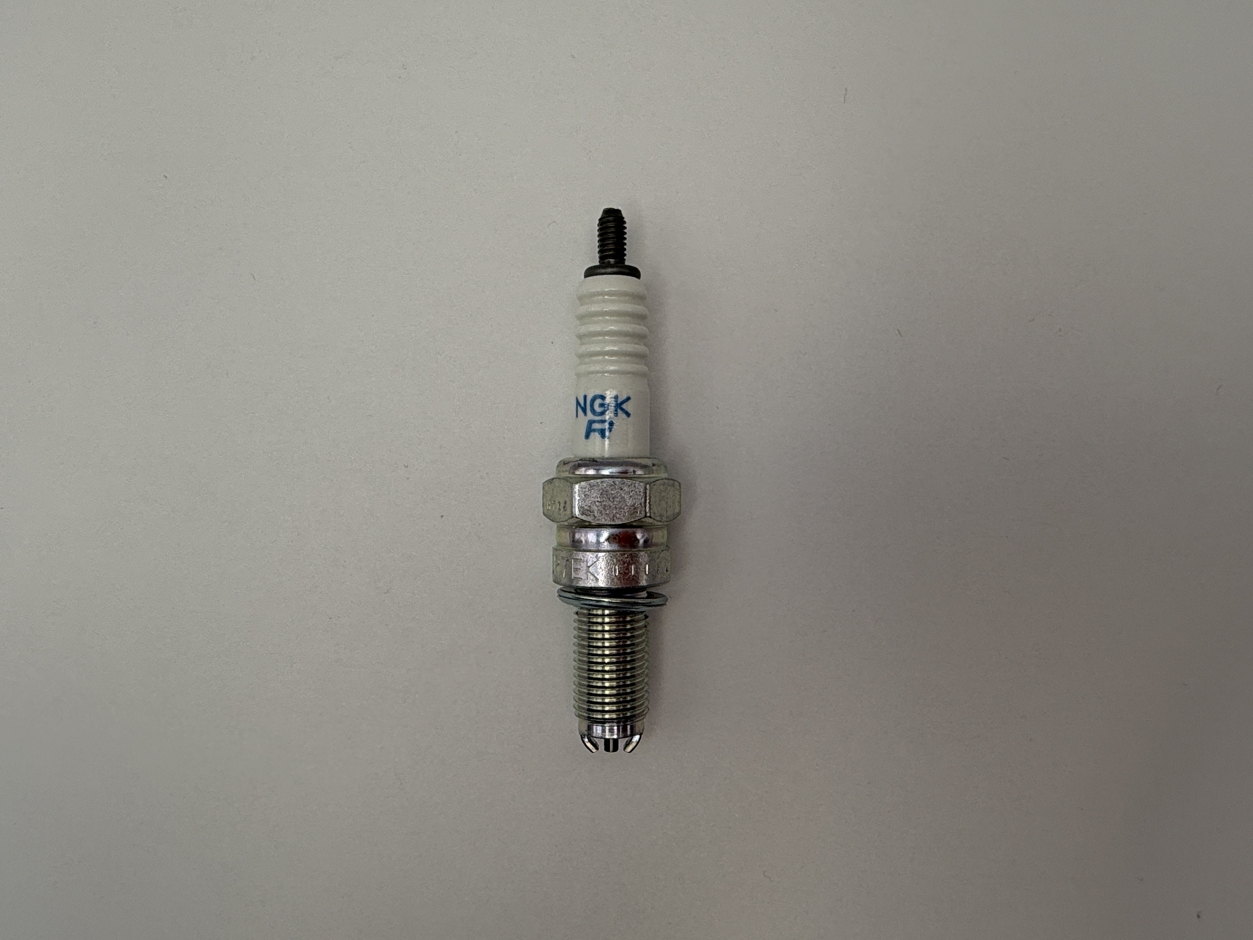 NGK Spark Plug CR7EK (7546) (India)