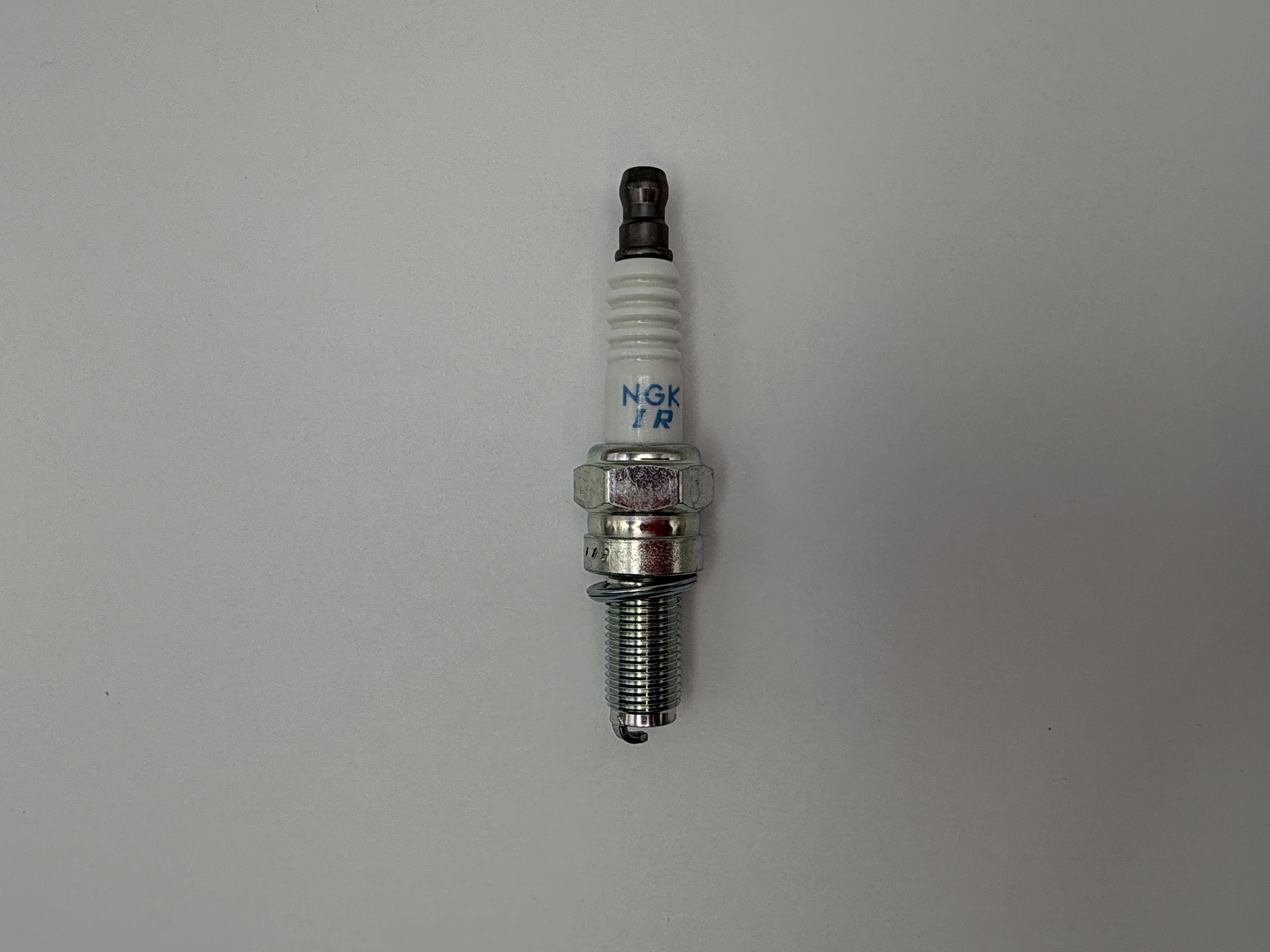 NGK Spark Plug MR7BI-8 (90982) (Japan)