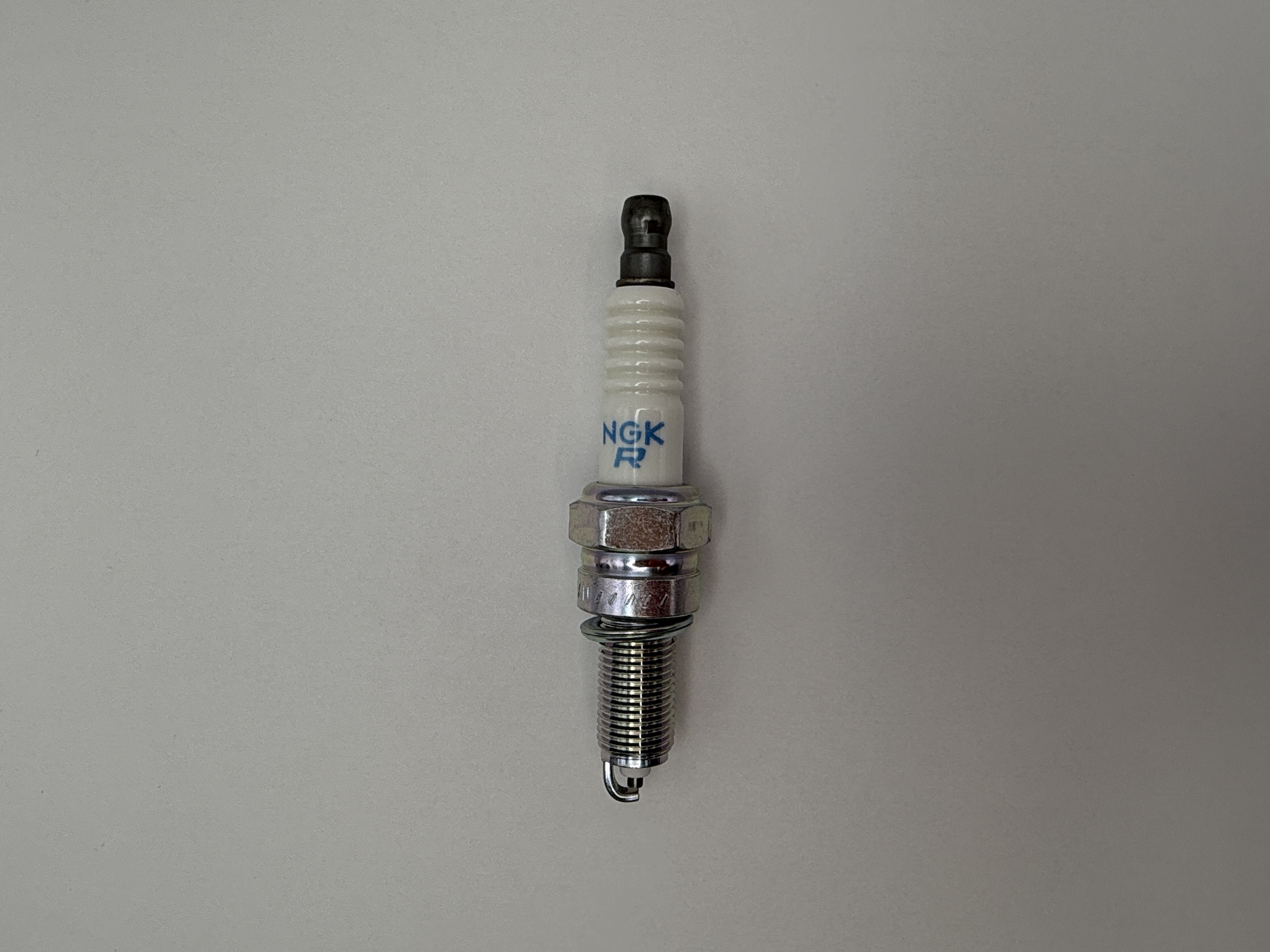 NGK Spark Plug CPR8E (7411) (Japan)