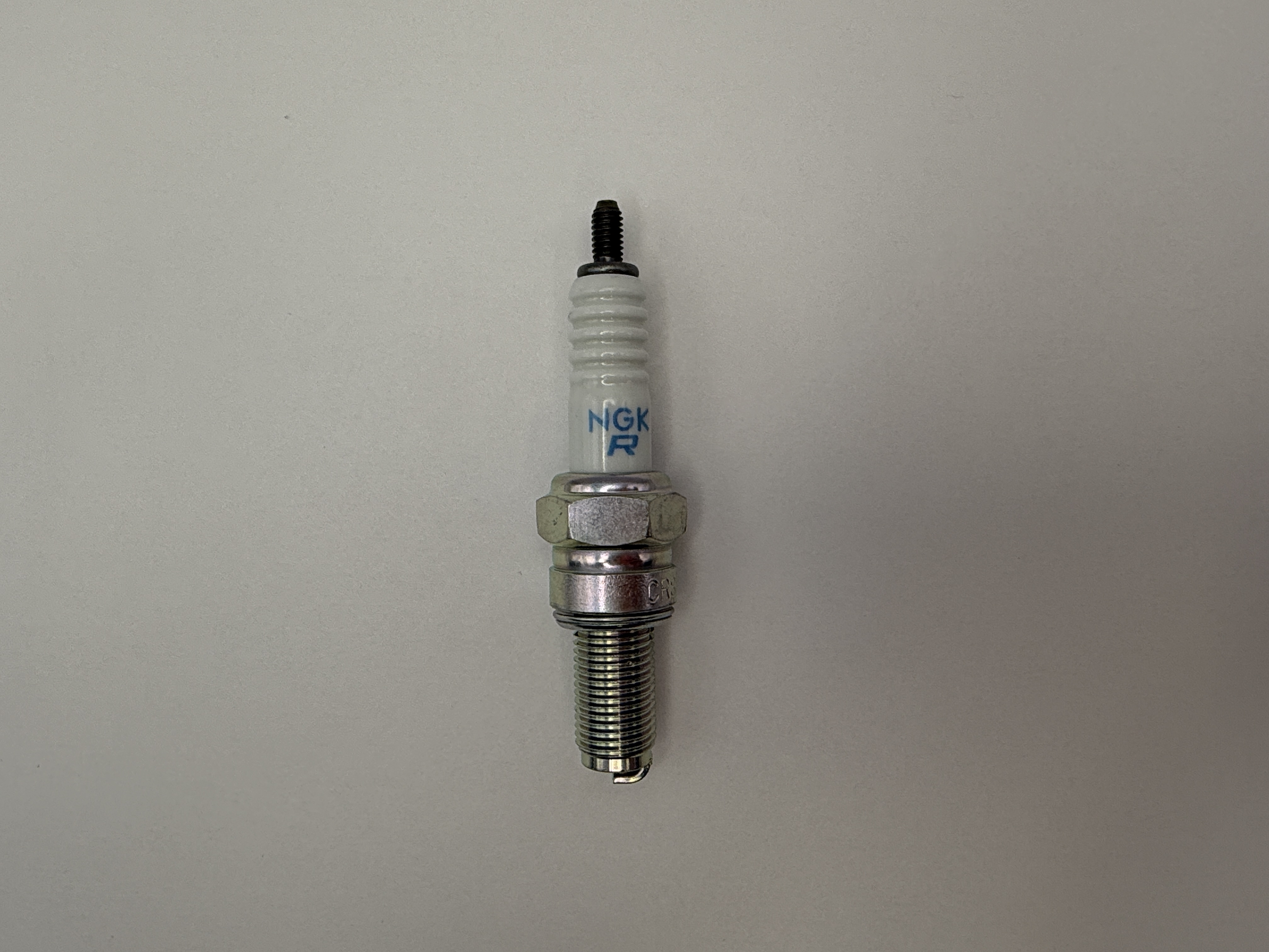 NGK Spark Plug CR8E (1275) (Japan)
