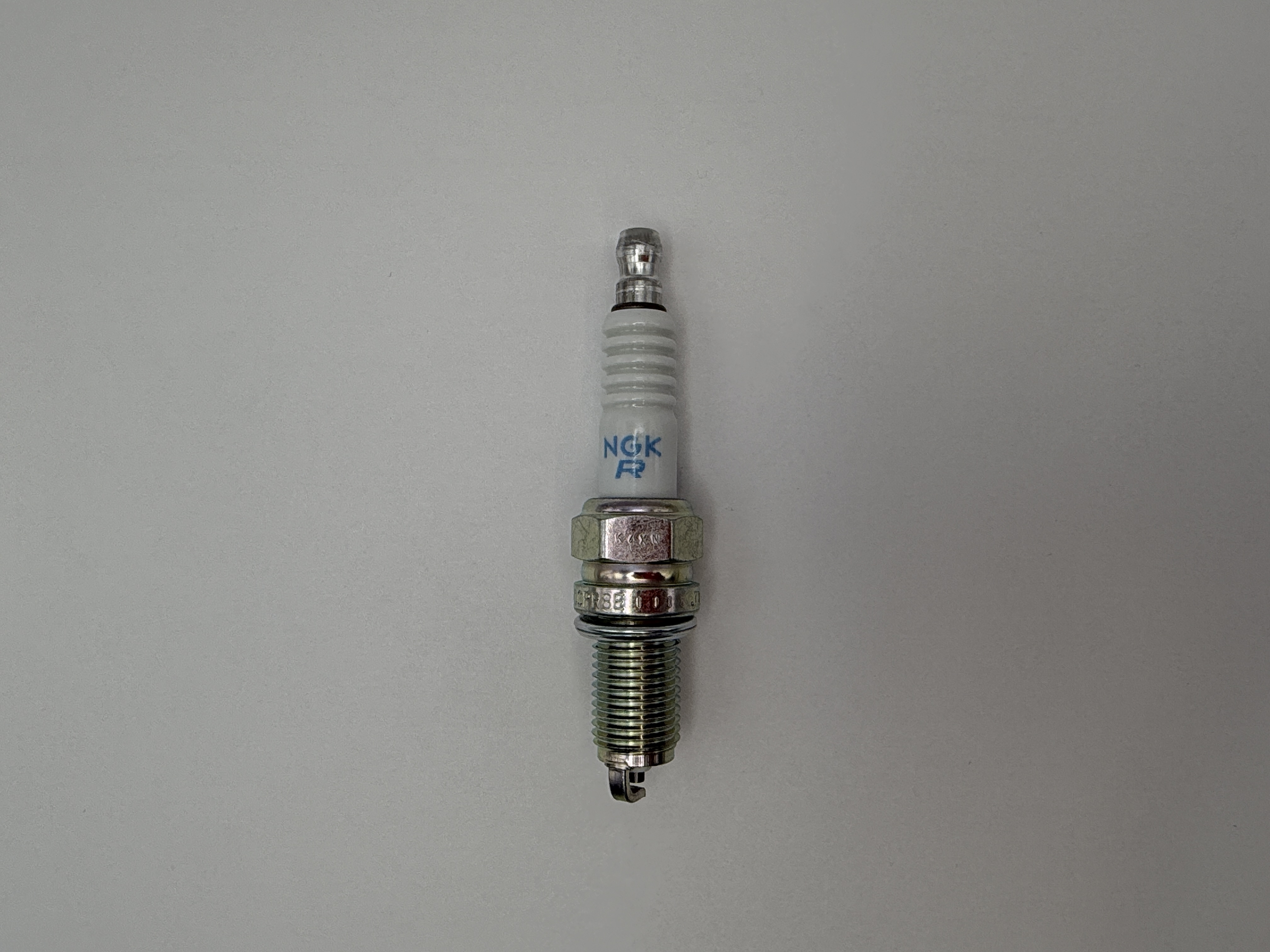 NGK Spark Plug DCPR8E (4339) (Japan)