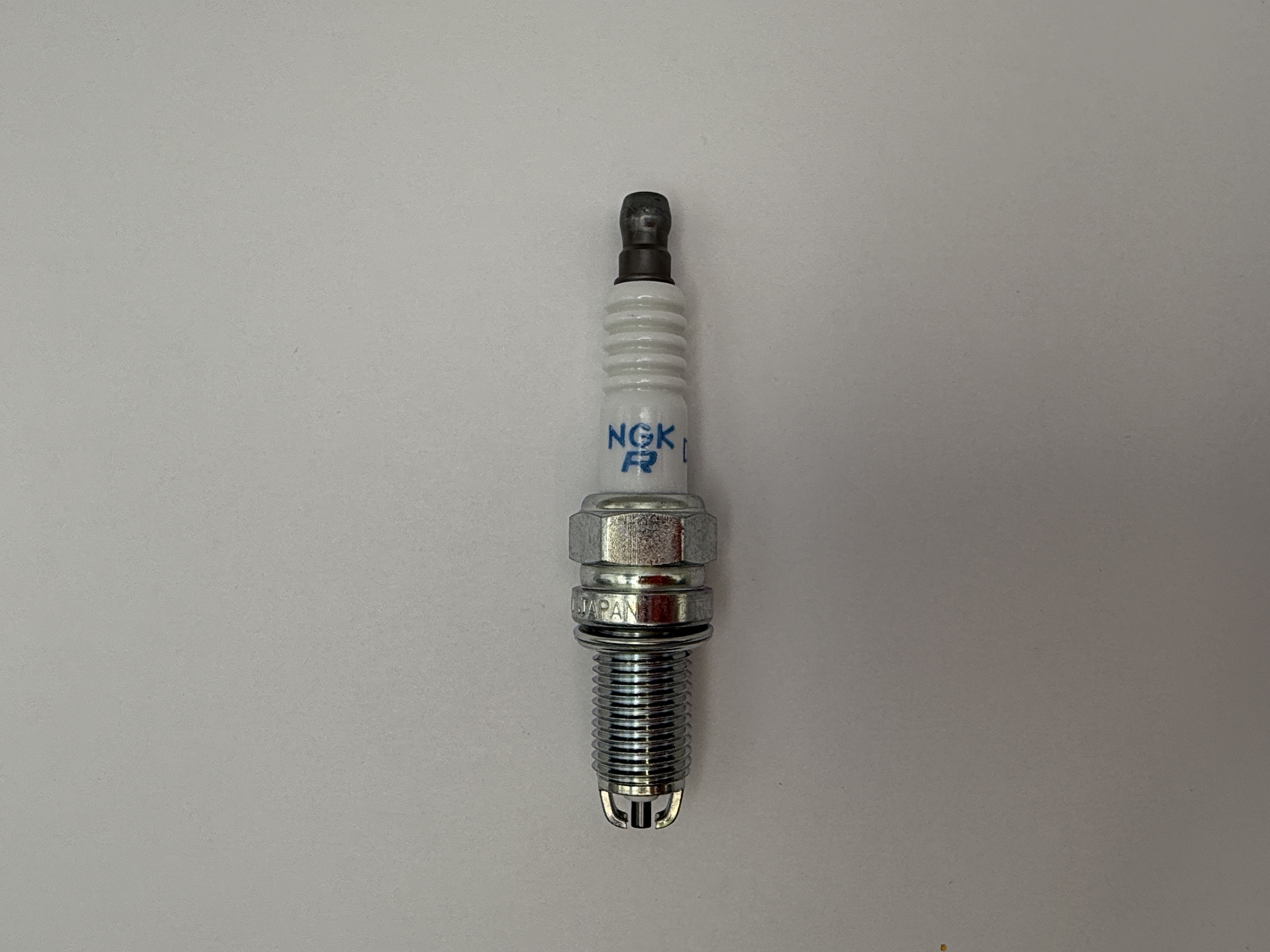 NGK Spark Plug DCPR8EKC (7168) (Japan)