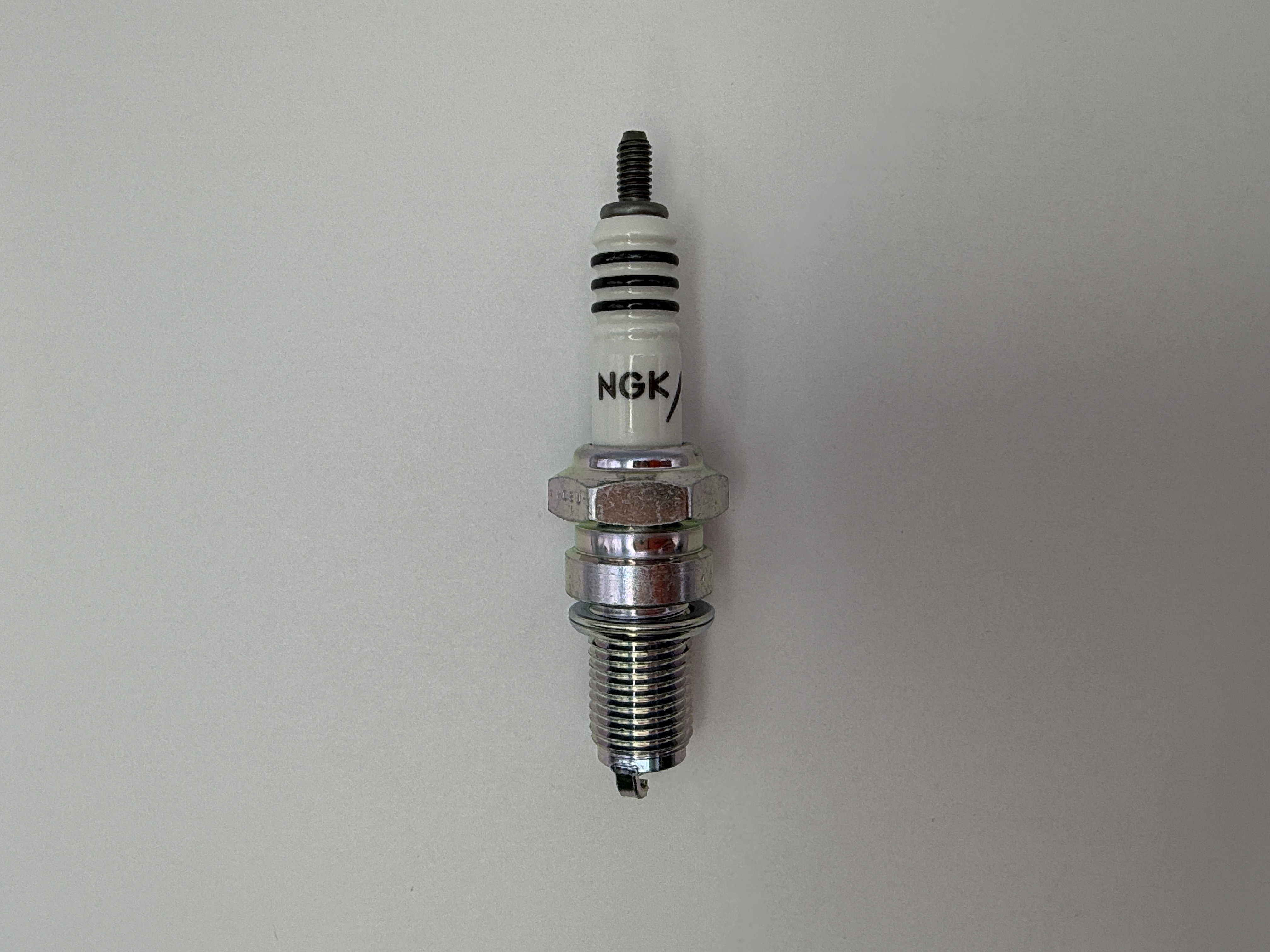 NGK Spark Plug DR8EIX (6681) (Japan)