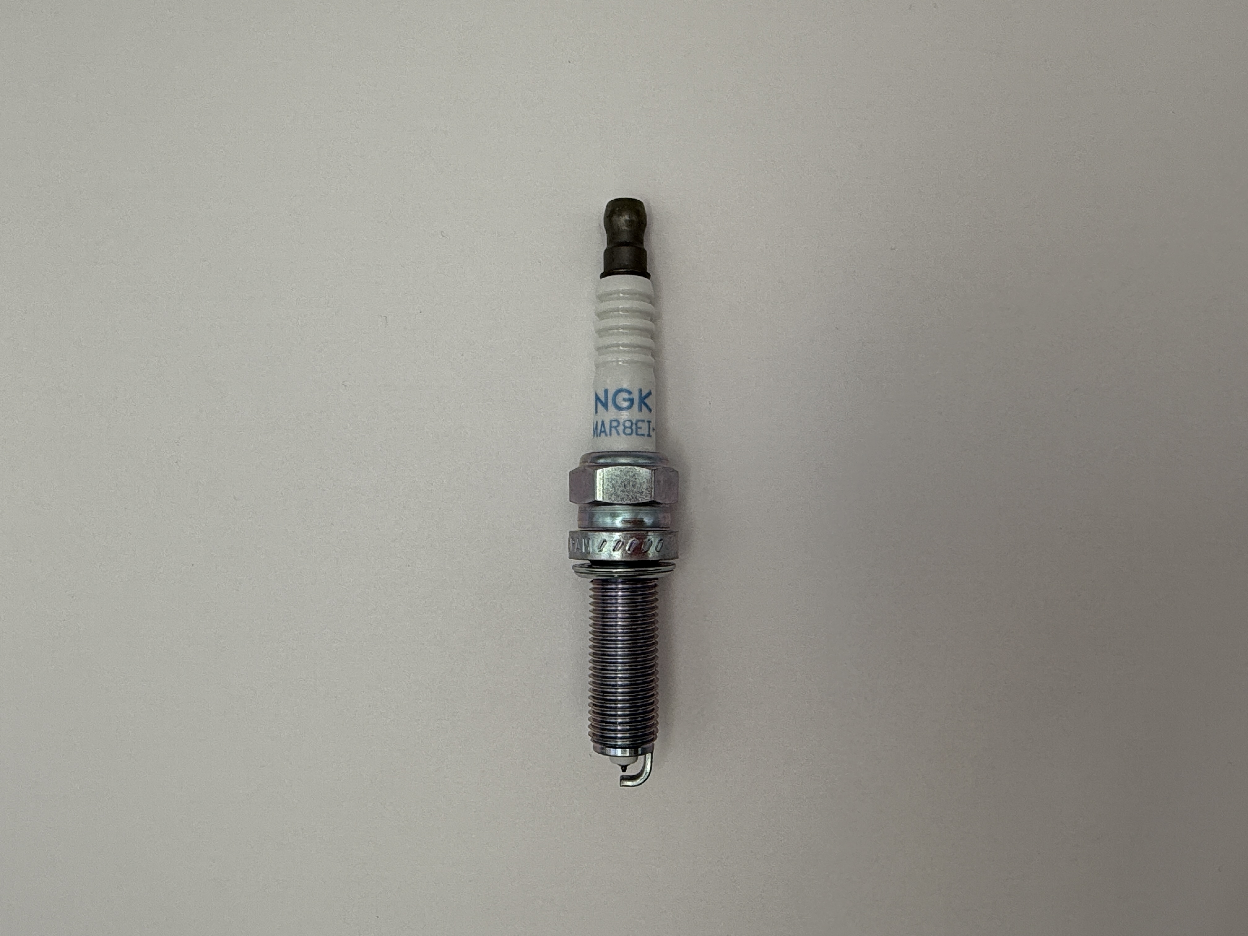 NGK Spark Plug LMAR8EI-7 (92499) (Japan)