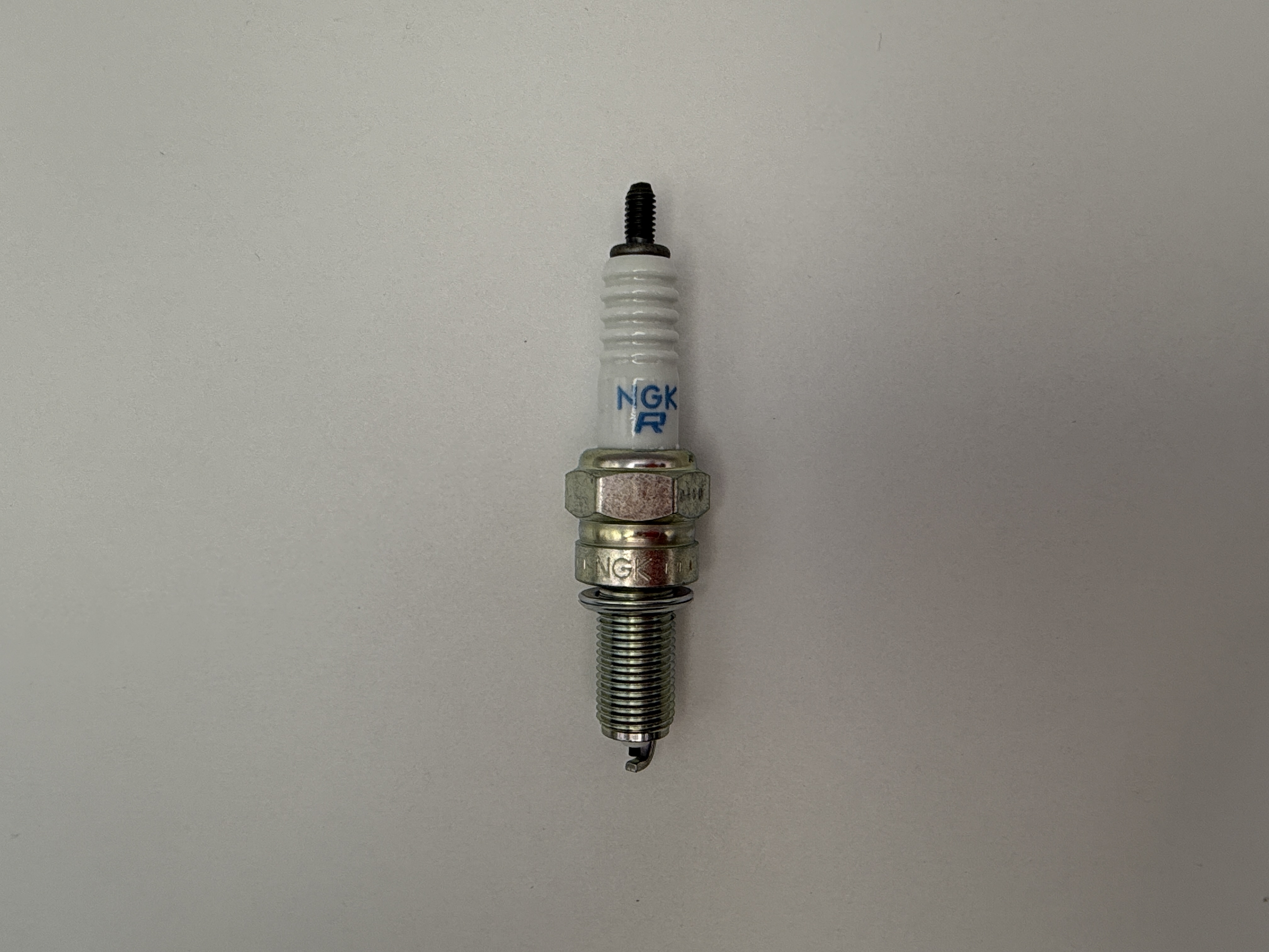 NGK Spark Plug MR8E-9 (90527) (India)