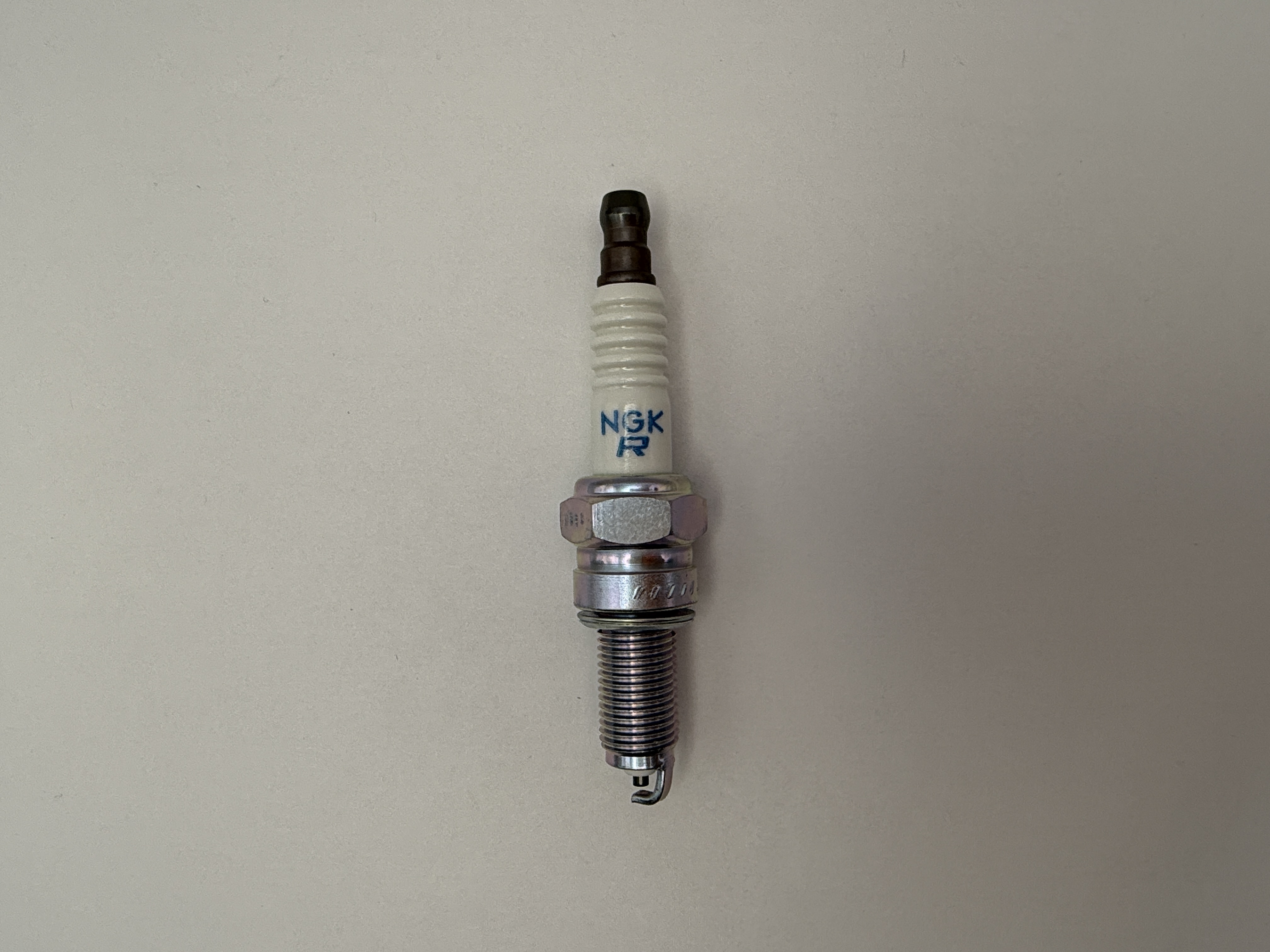 NGK Spark Plug CPR9EB-9 (6508) (Japan)