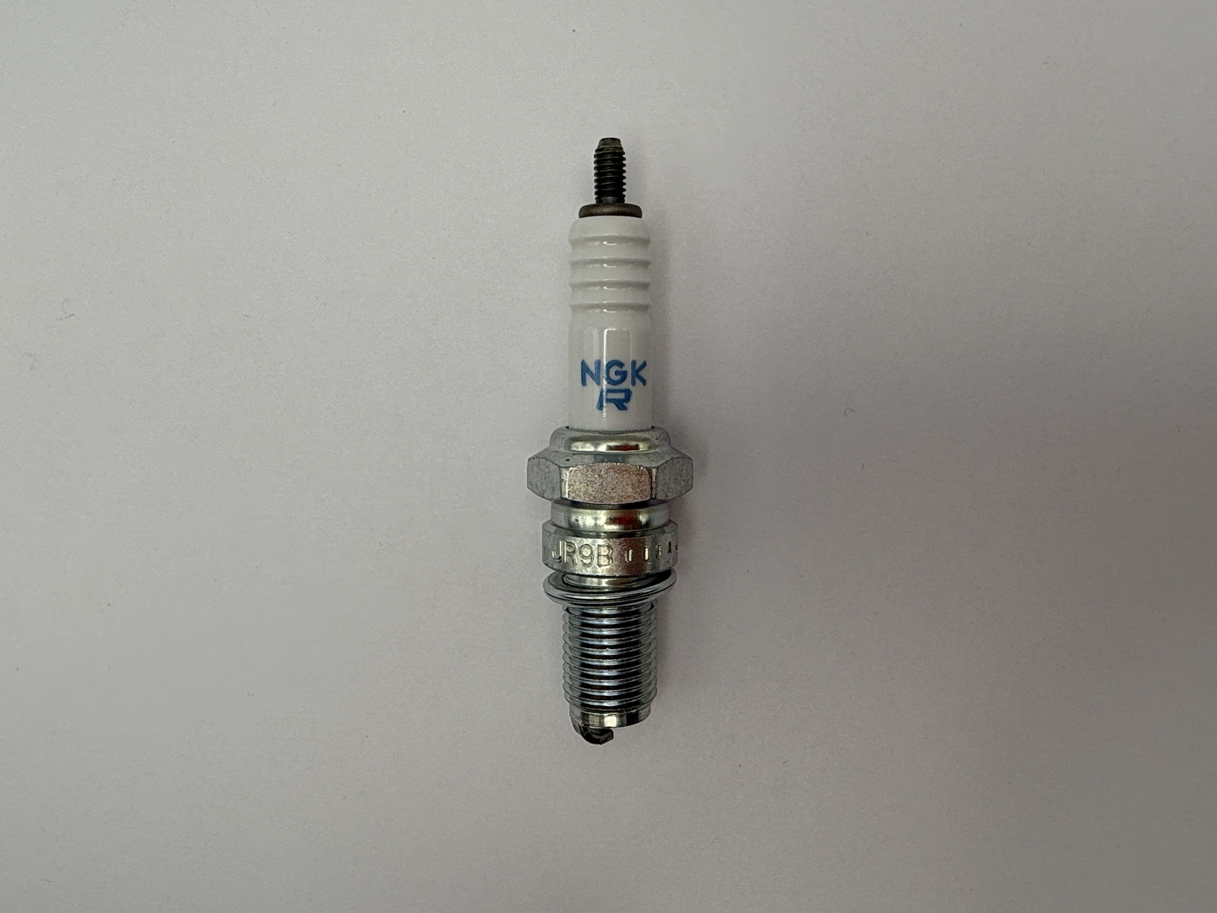 NGK Spark Plug JR9B (3188) (Japan)