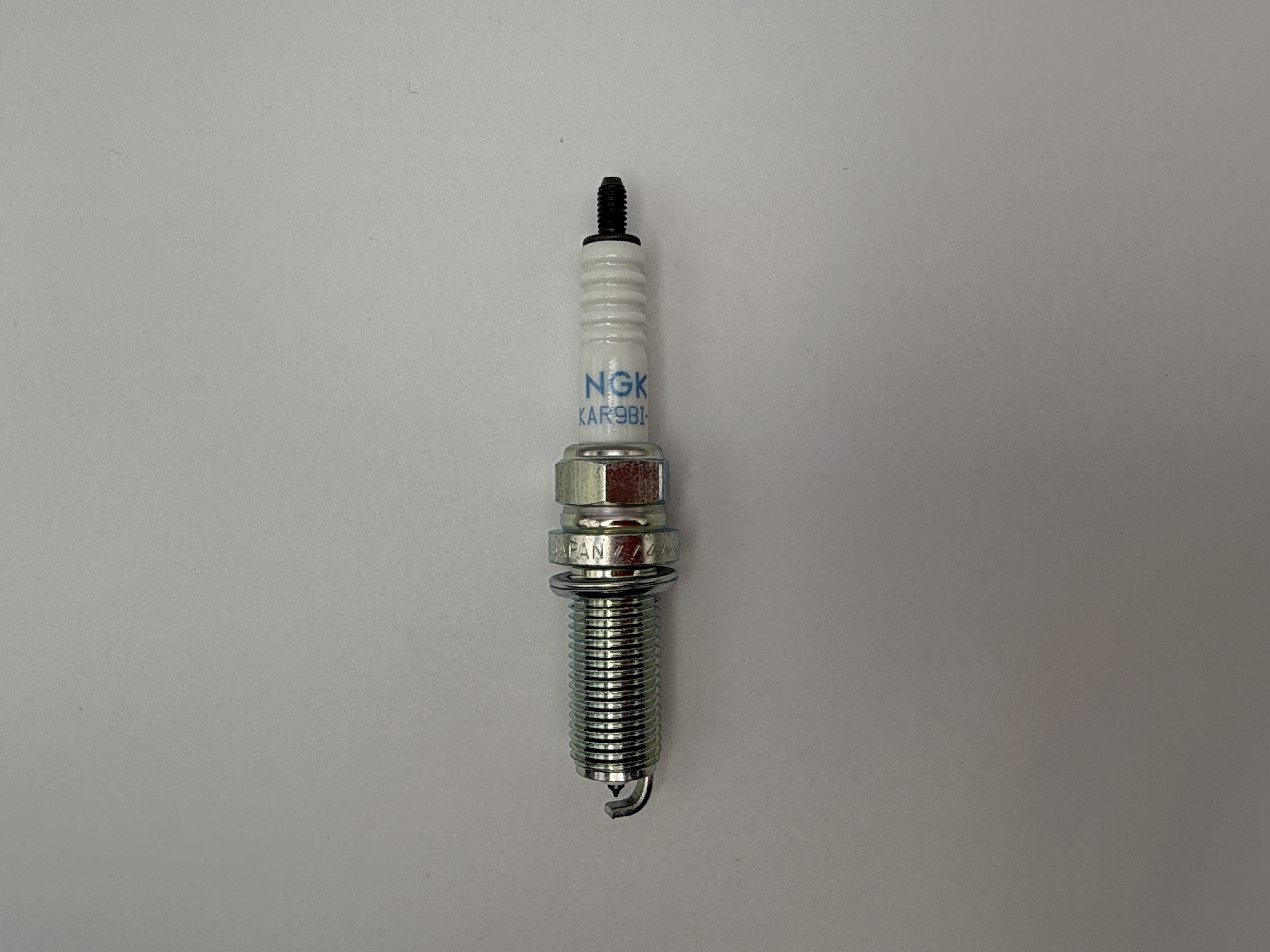 NGK Spark Plug LKAR9BI-10 (95371) (Japan)