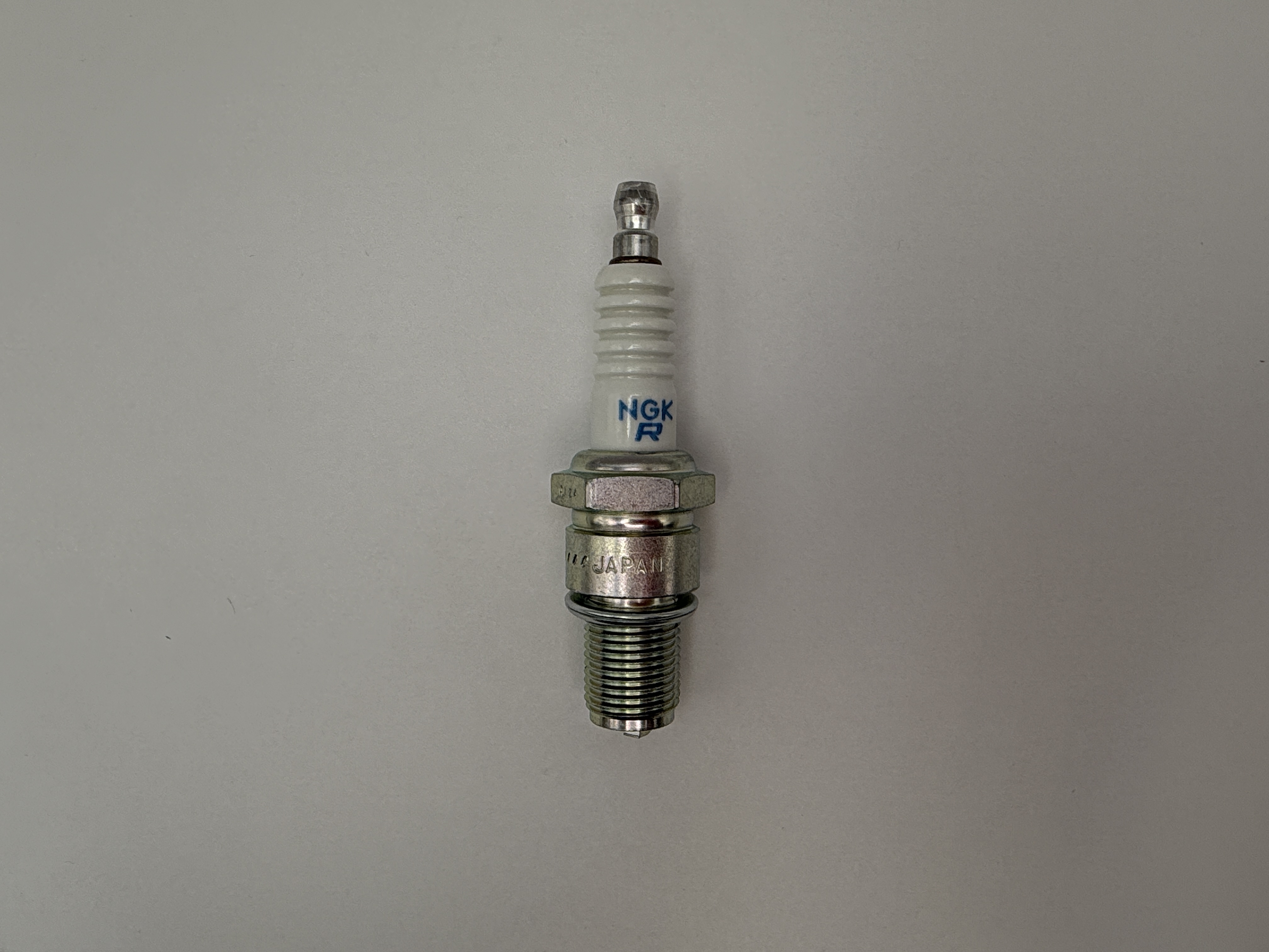 NGK Spark Plug BR10EG (3830) (Japan)