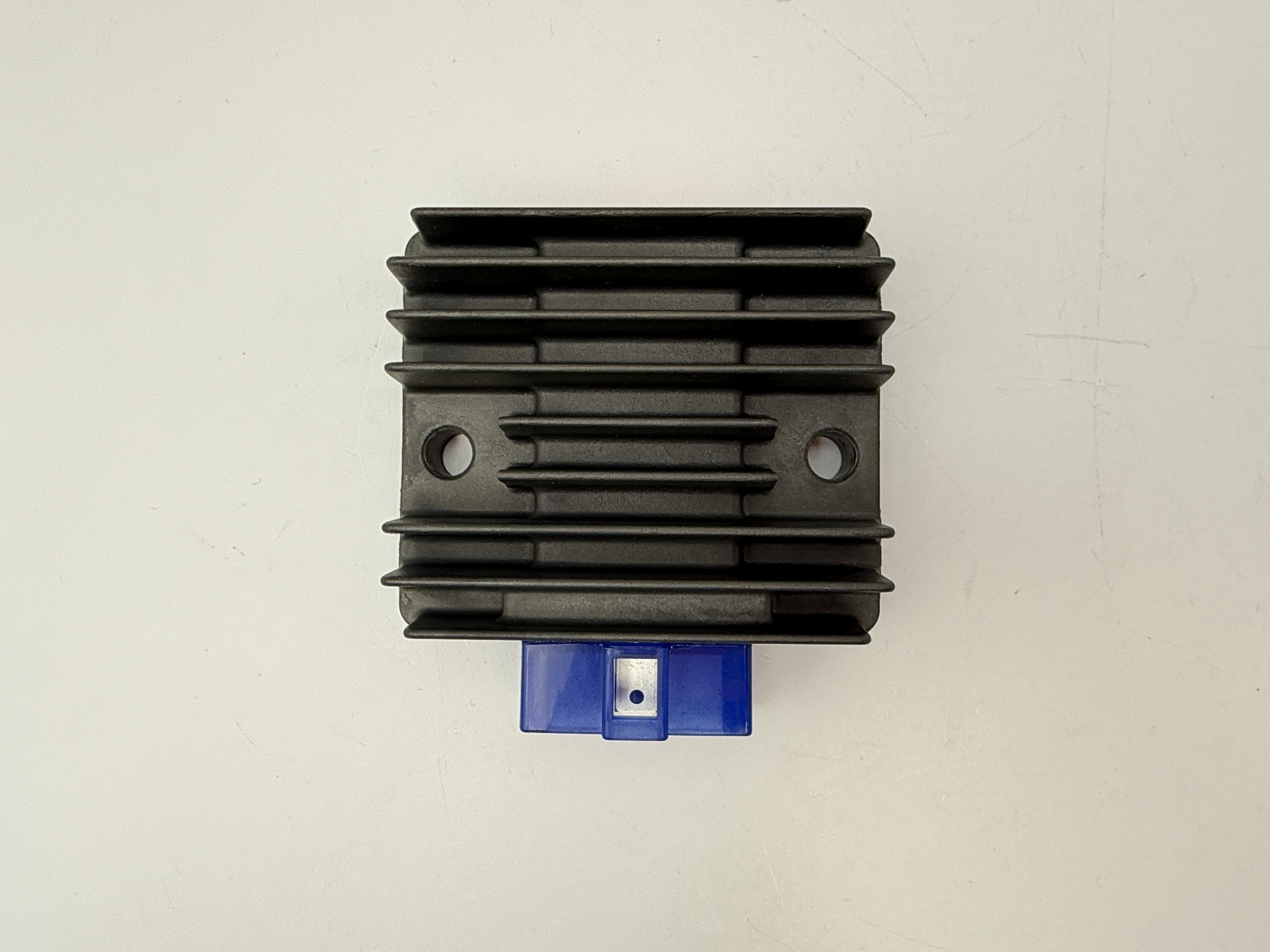 TourMax Regulator/Rectifier Honda Garden GX670, GVX270, GXV340, GXV390, EVD4010 OE Refs: 31600-ZE2-861