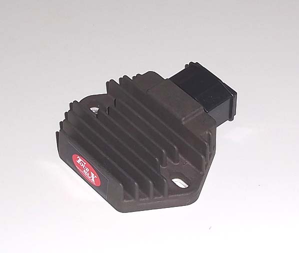 TourMax Regulator/Rectifier Honda FES125 98-02, NES125 00-06, SES125 02-04, SH125 01-04, CBF500 04-06, CB600F Hornet 02-06, CBF600N, S 04-06, VT750C Shadow 01 OE Refs: 31600-KFG-860, 31600-KFG-861, 31600-KFG-862
