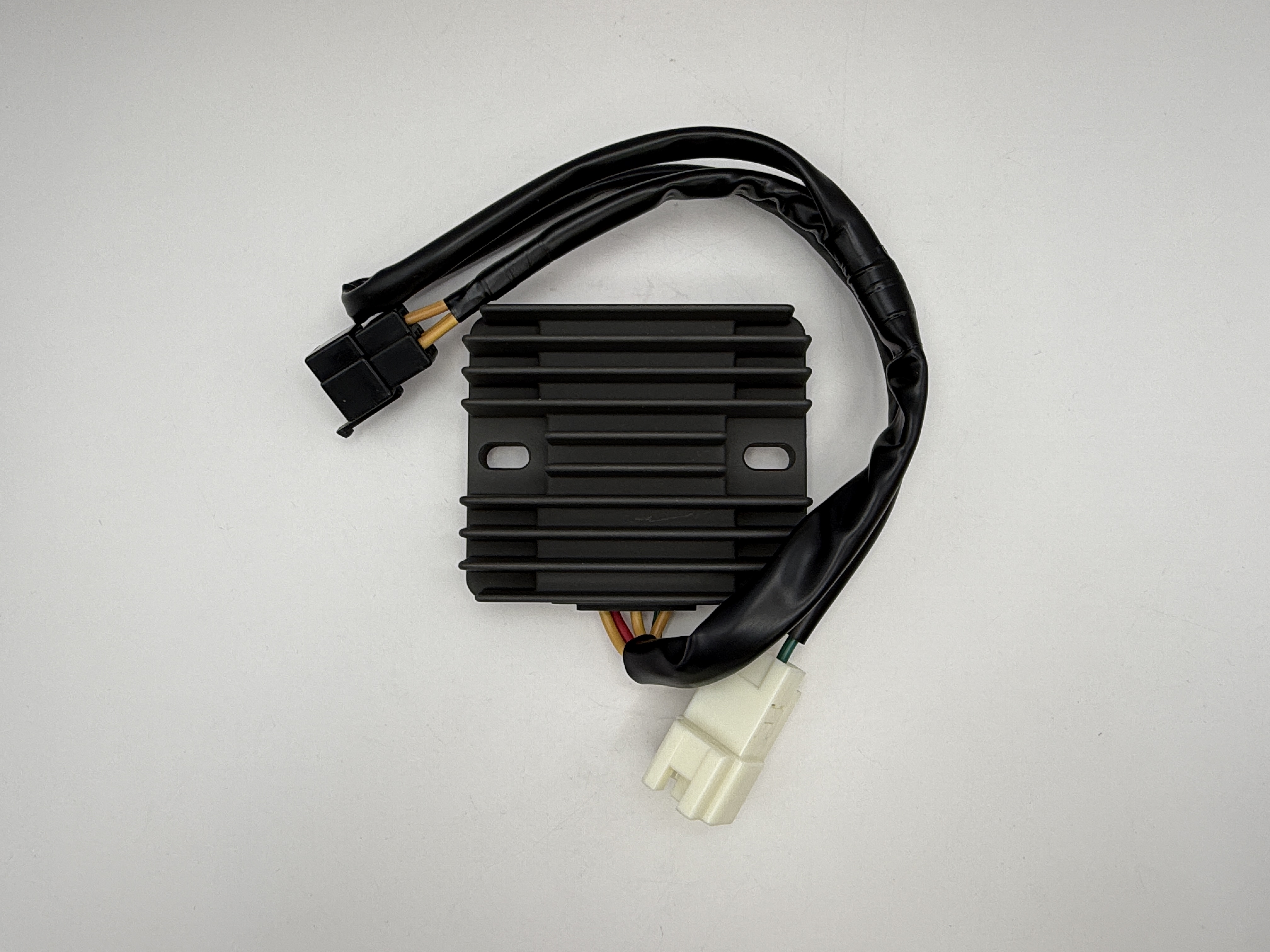 TourMax Regulator/Rectifier Honda XL125V Varadero 07-11 OE Ref: 31600-KPC-D51