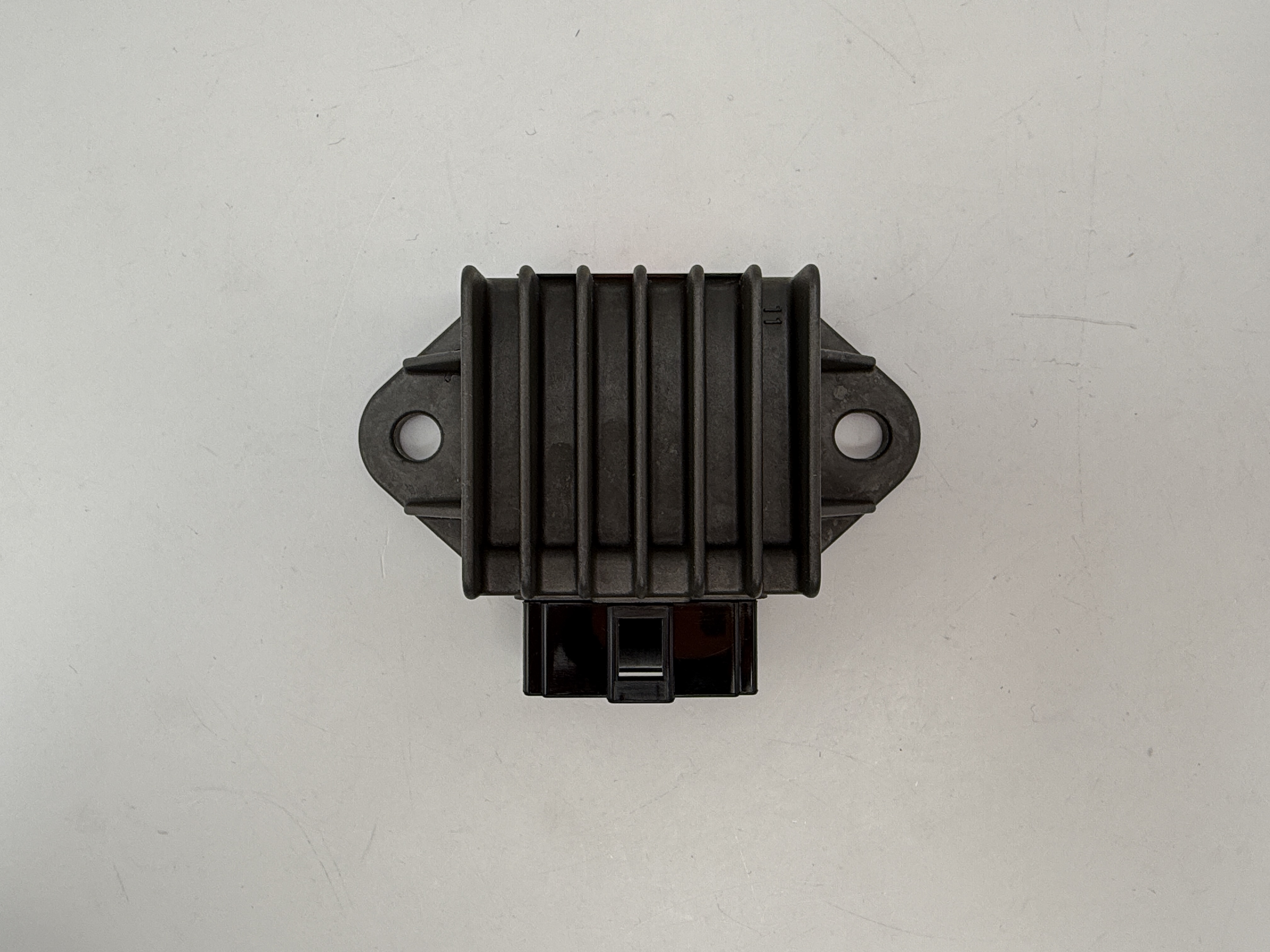 TourMax Regulator/Rectifier Honda CRF250R 13-17, CRF450R 13-16 OE Ref: 31600-KRN-A71