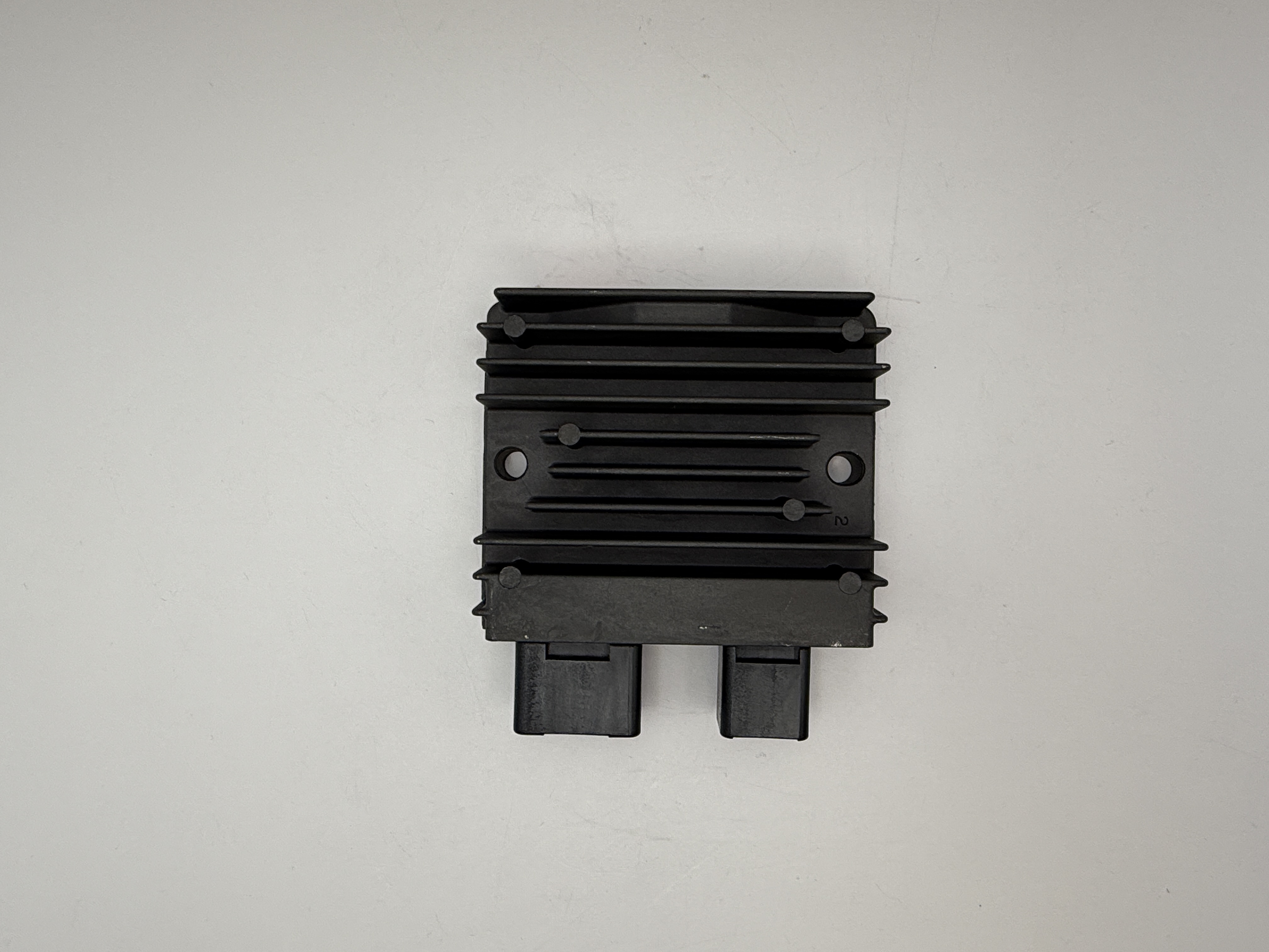 TourMax Regulator/Rectifier Honda CB600N, S 10, SH300 11, VTR250 09, CB400 (NC24) (Jap Model) 08-11 OE Ref: 31600-MFM-701